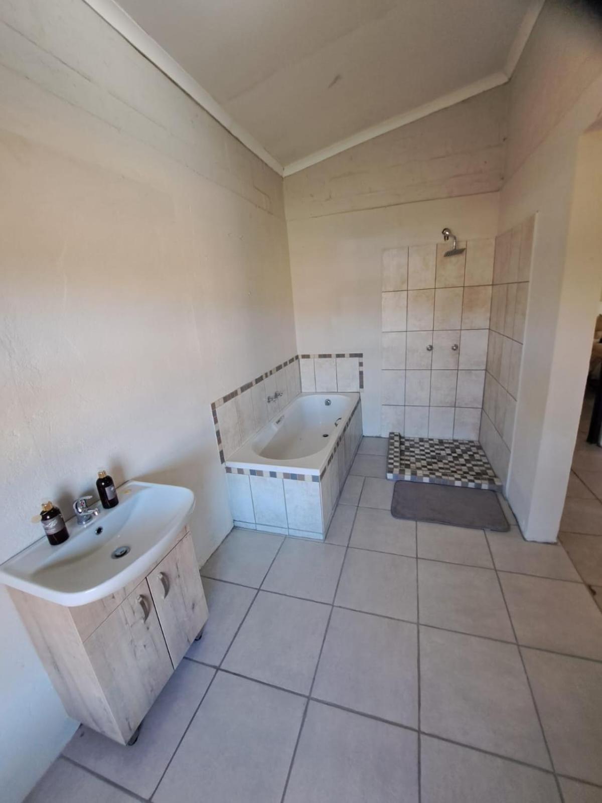Vacation Home - Photo 4