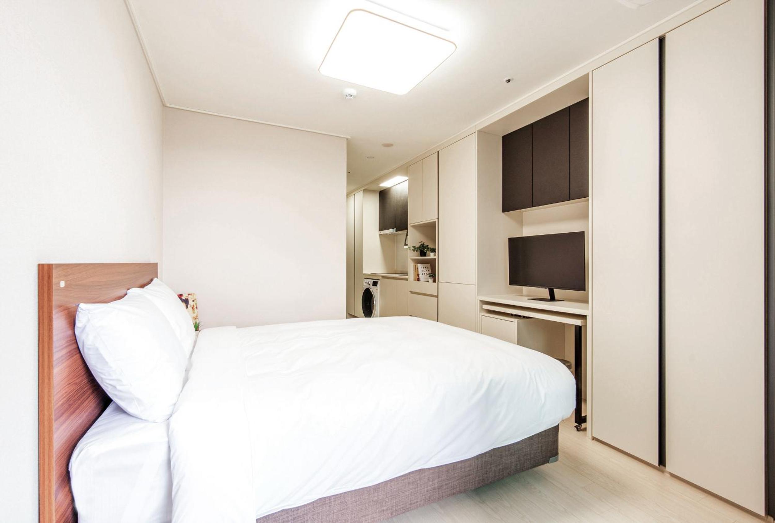 Deluxe Double Room - Photo 7