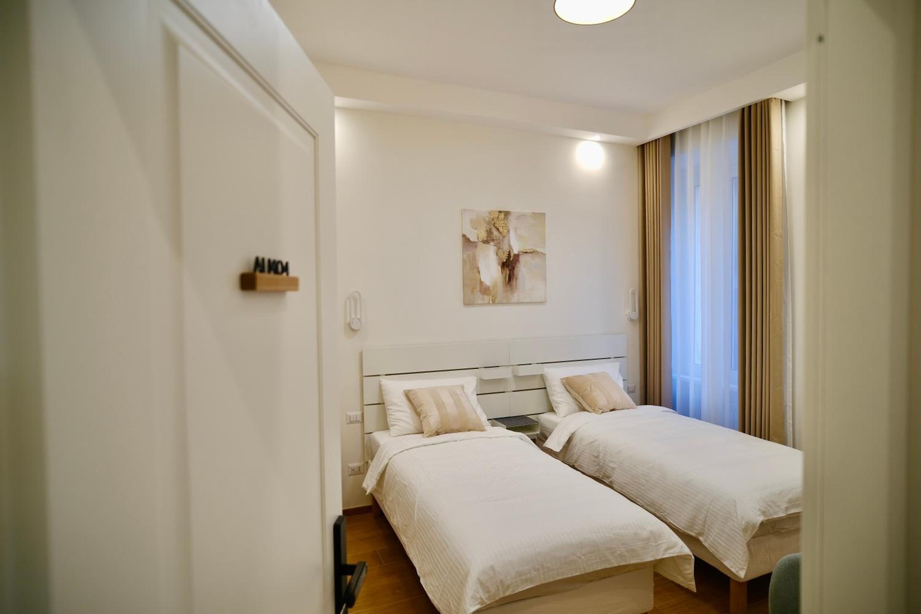 Double Room with Private Bathroom photo 1