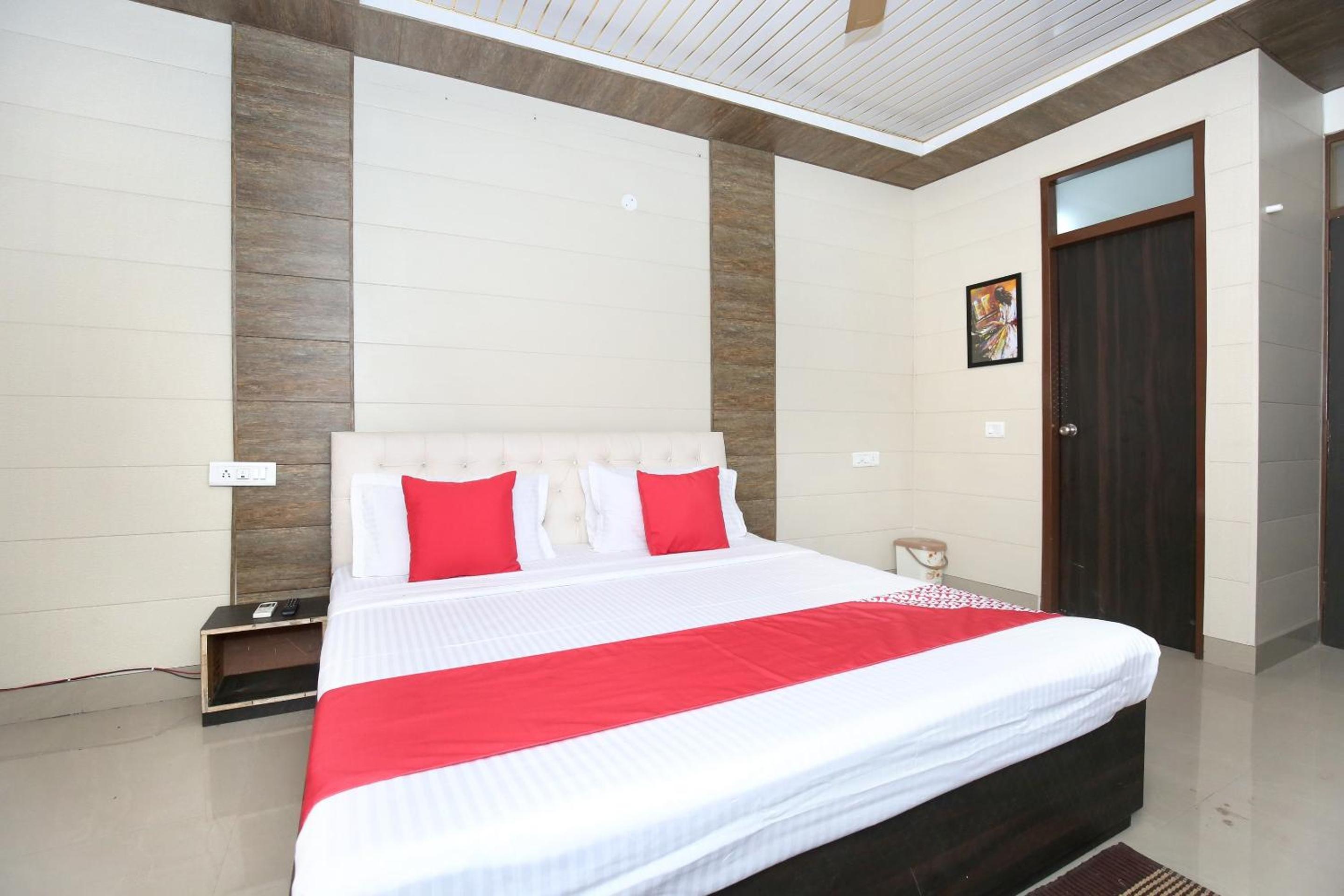 Classic Triple Room