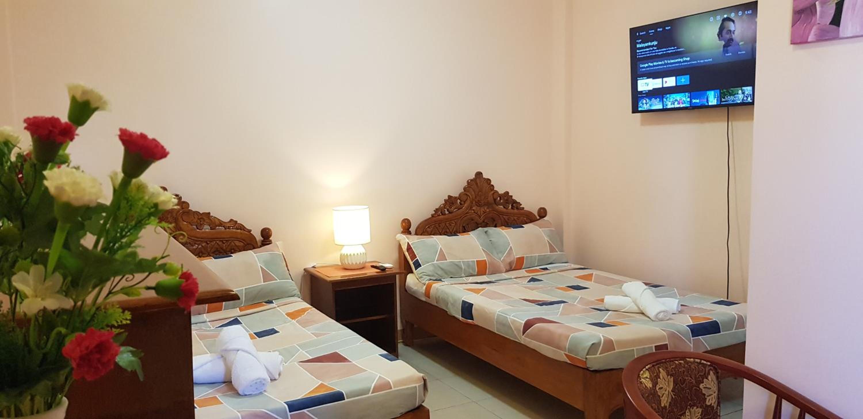 Twin Room - Photo 3