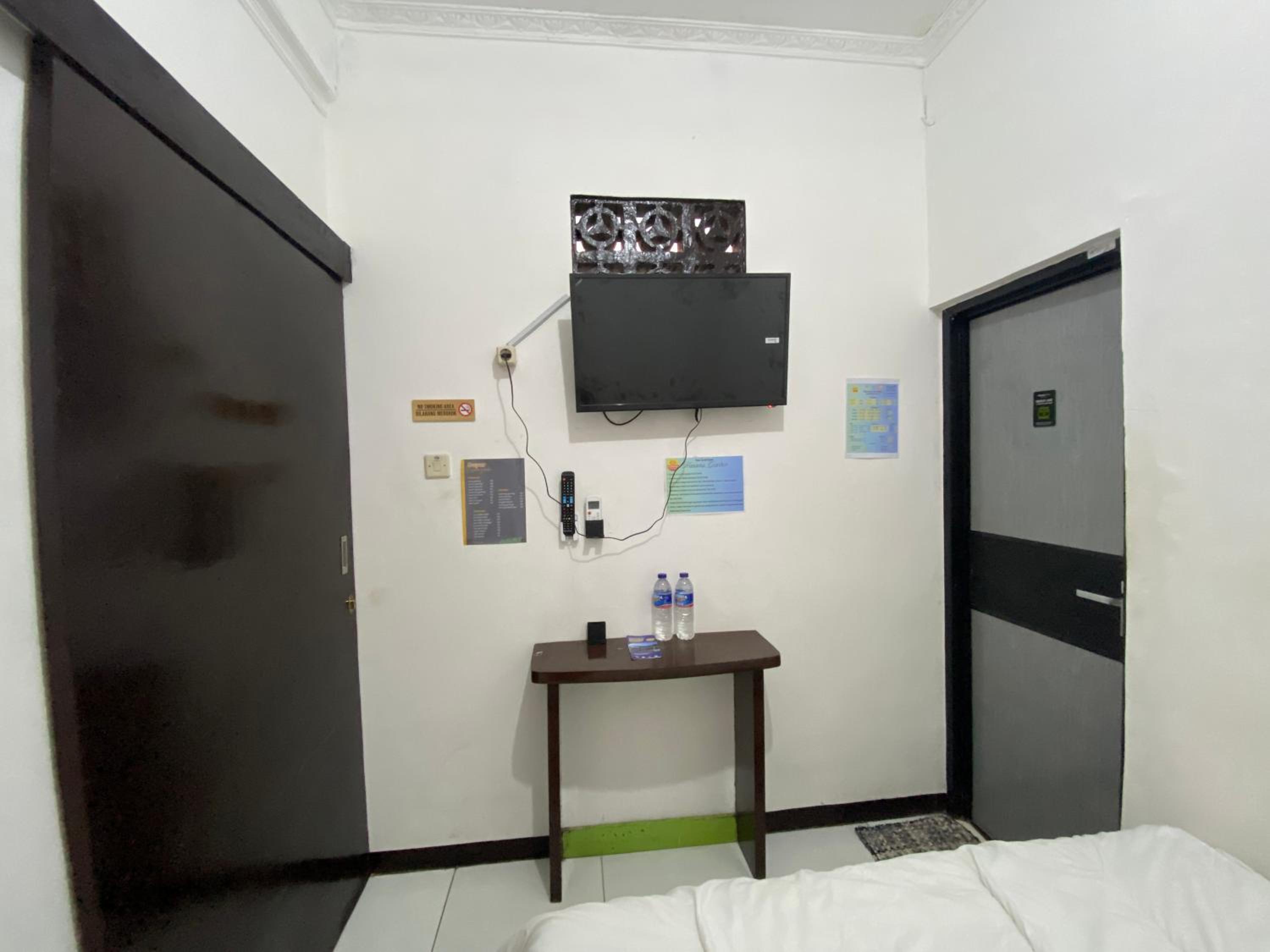 Standard Double Room photo 3