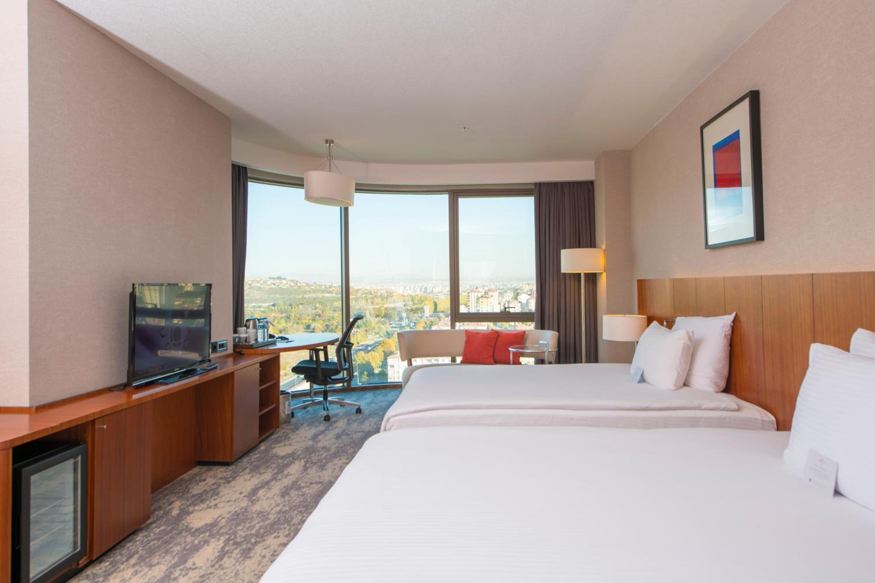 Premium Queen Room with Two Queen Beds photo 3
