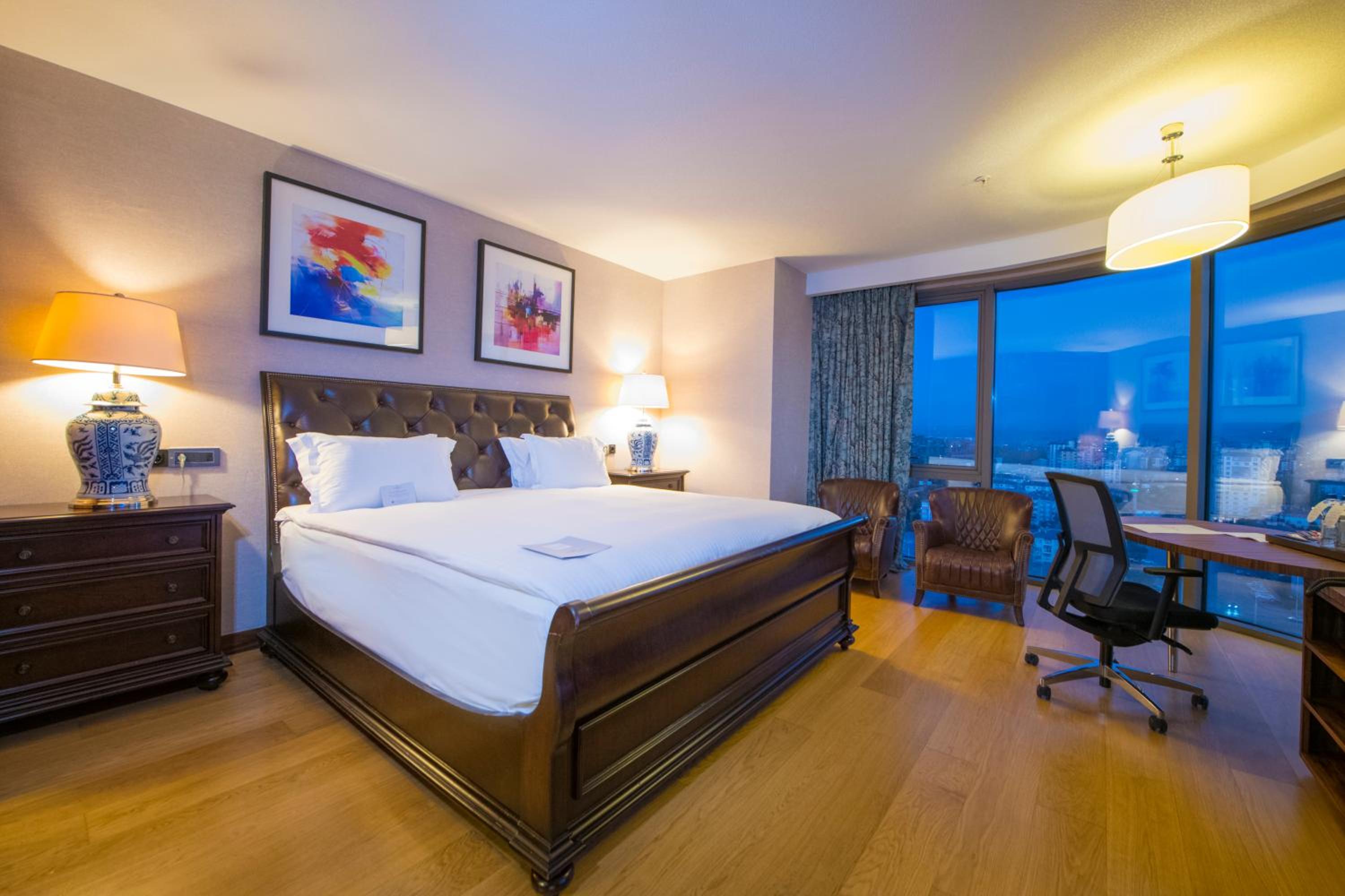 Presidential Suite photo 2