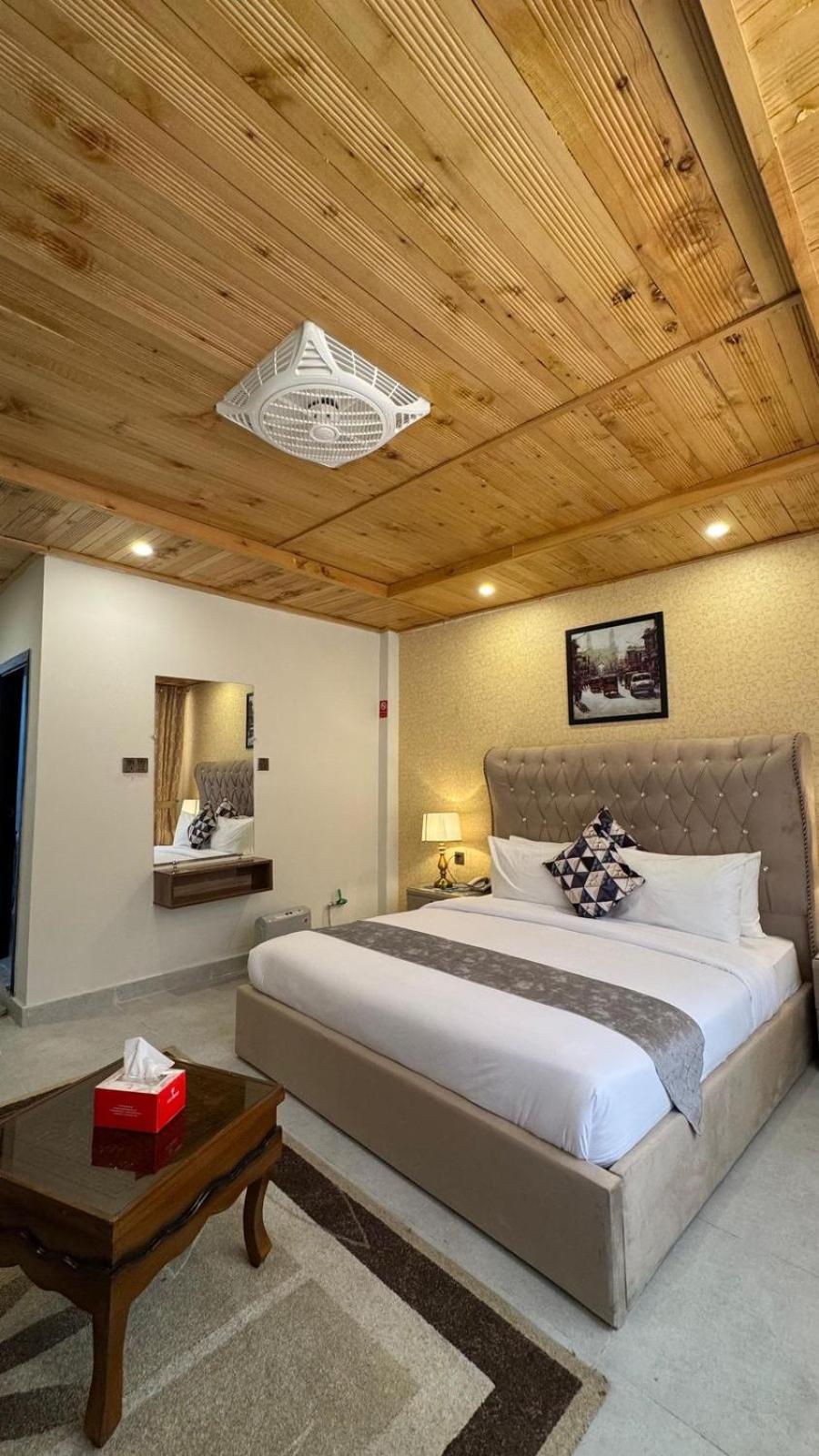 Deluxe Double Room photo 2