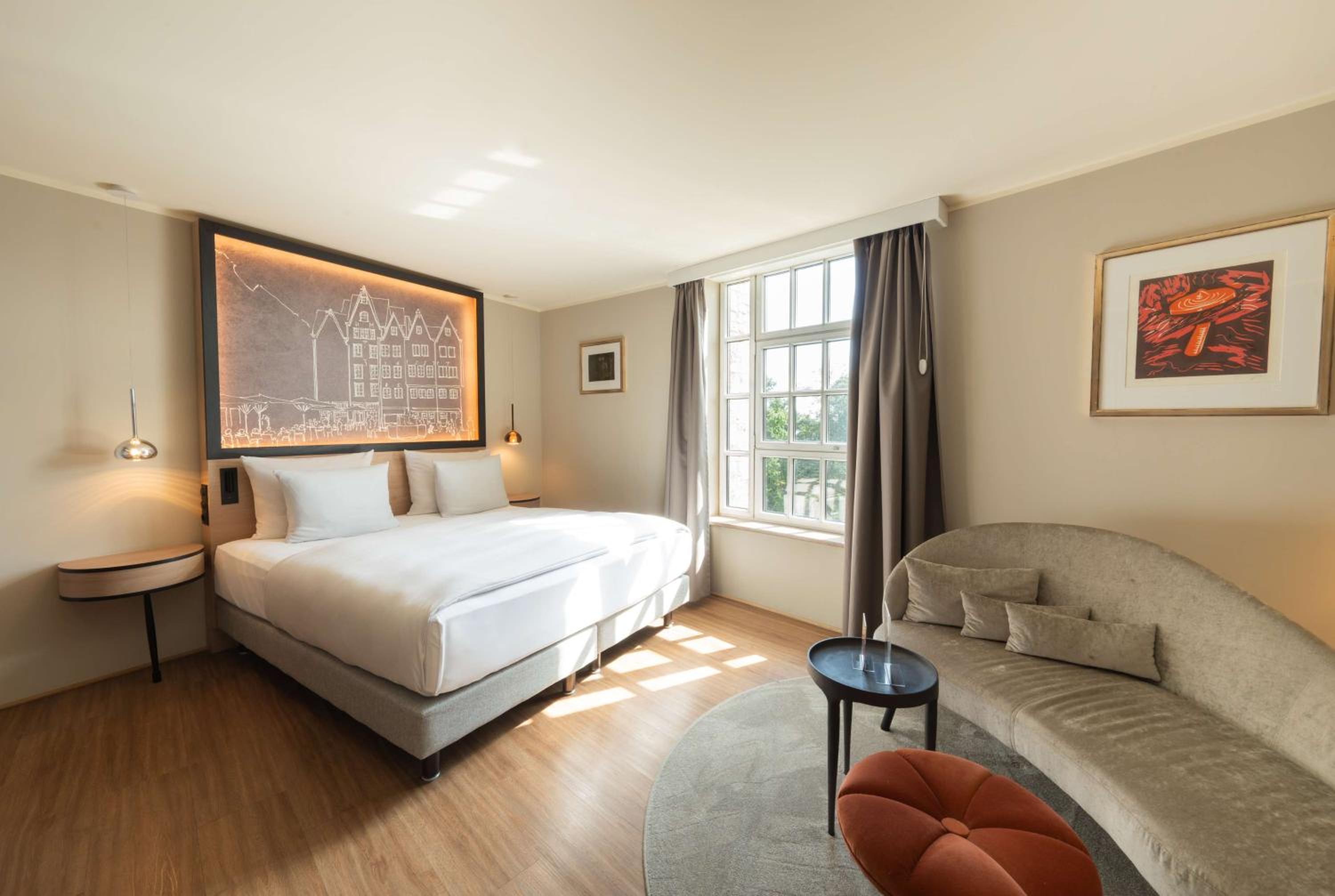 Standard King Room