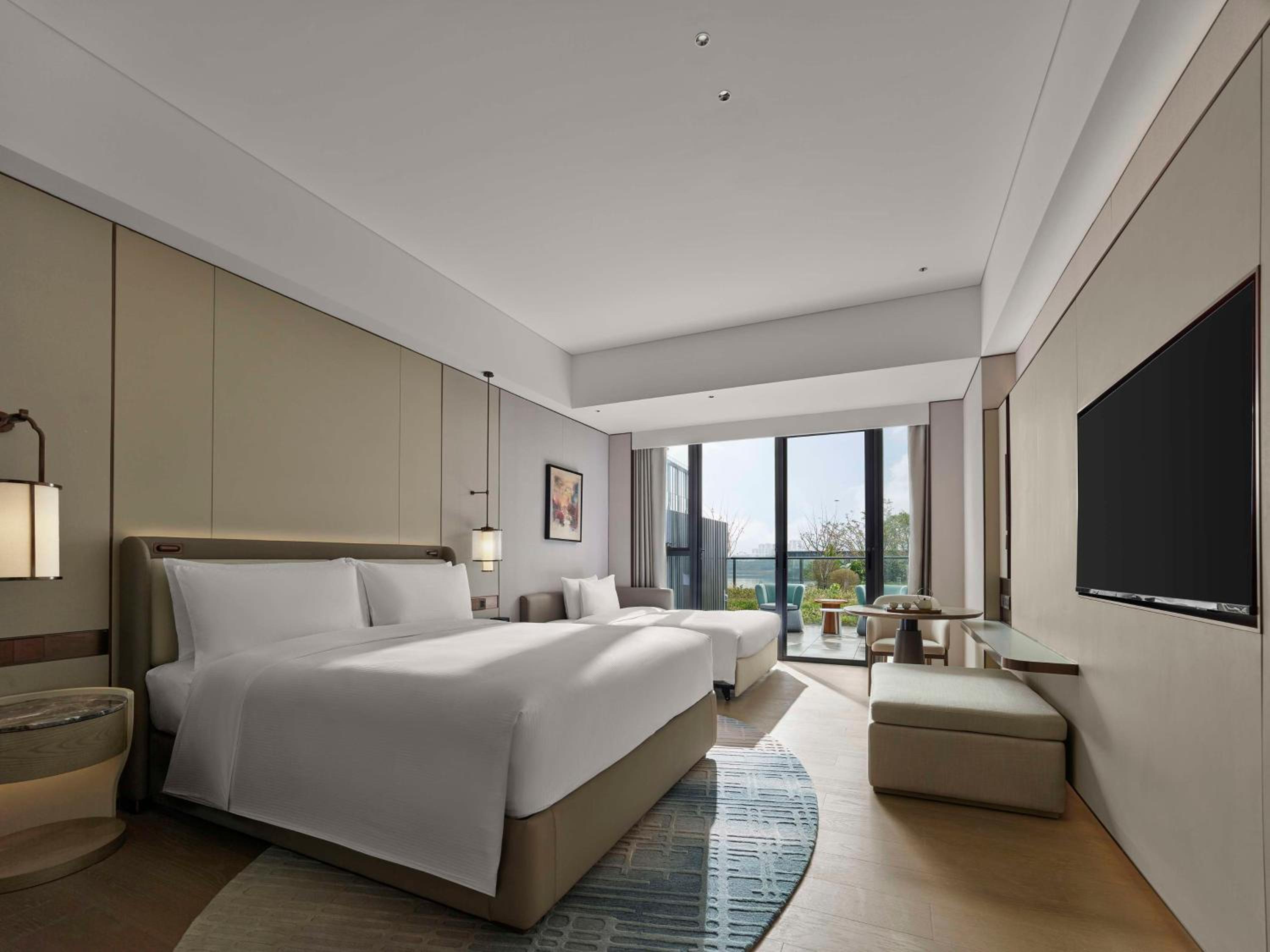 Deluxe King Room with Private Garden