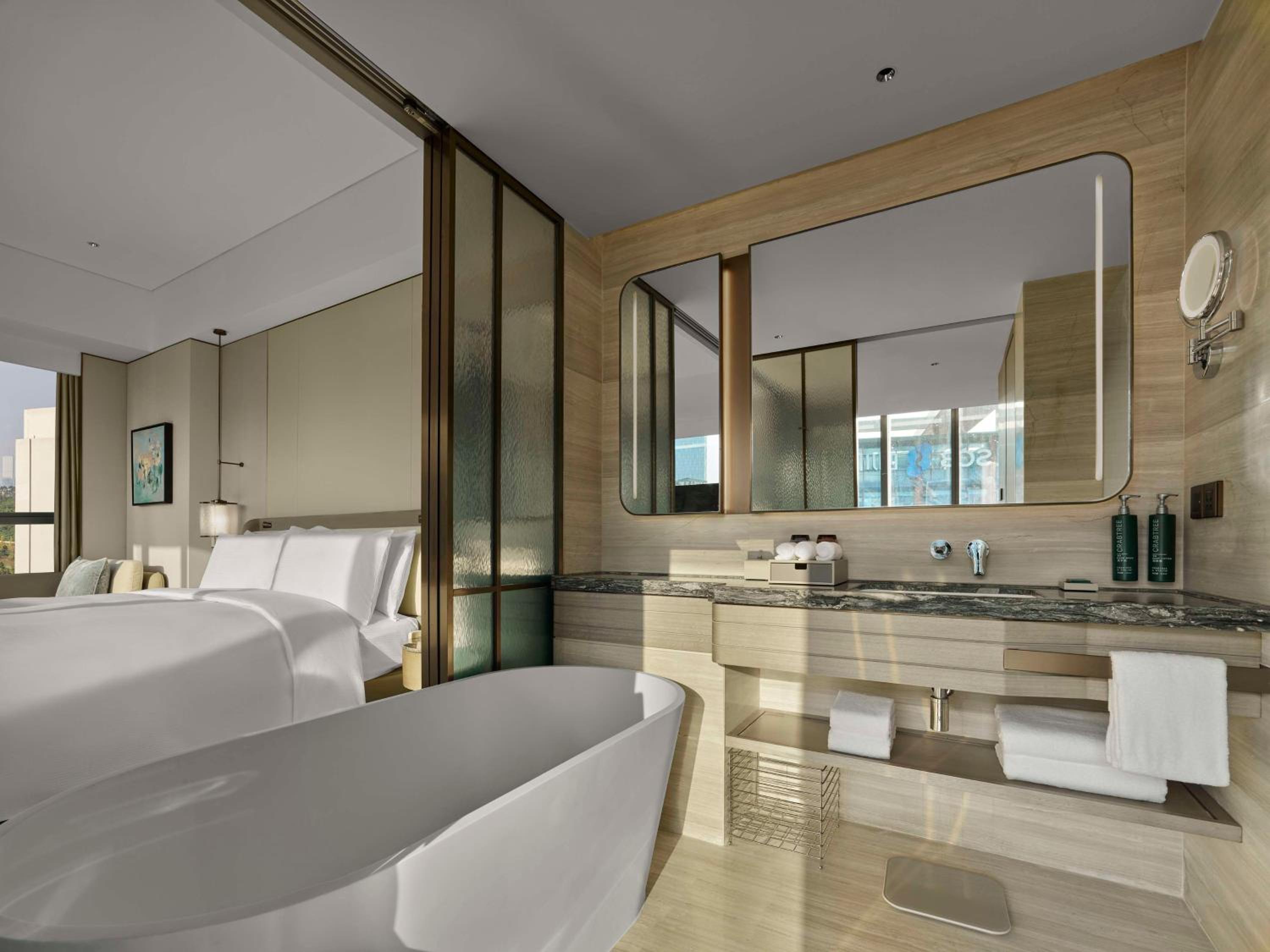 Premium King Room