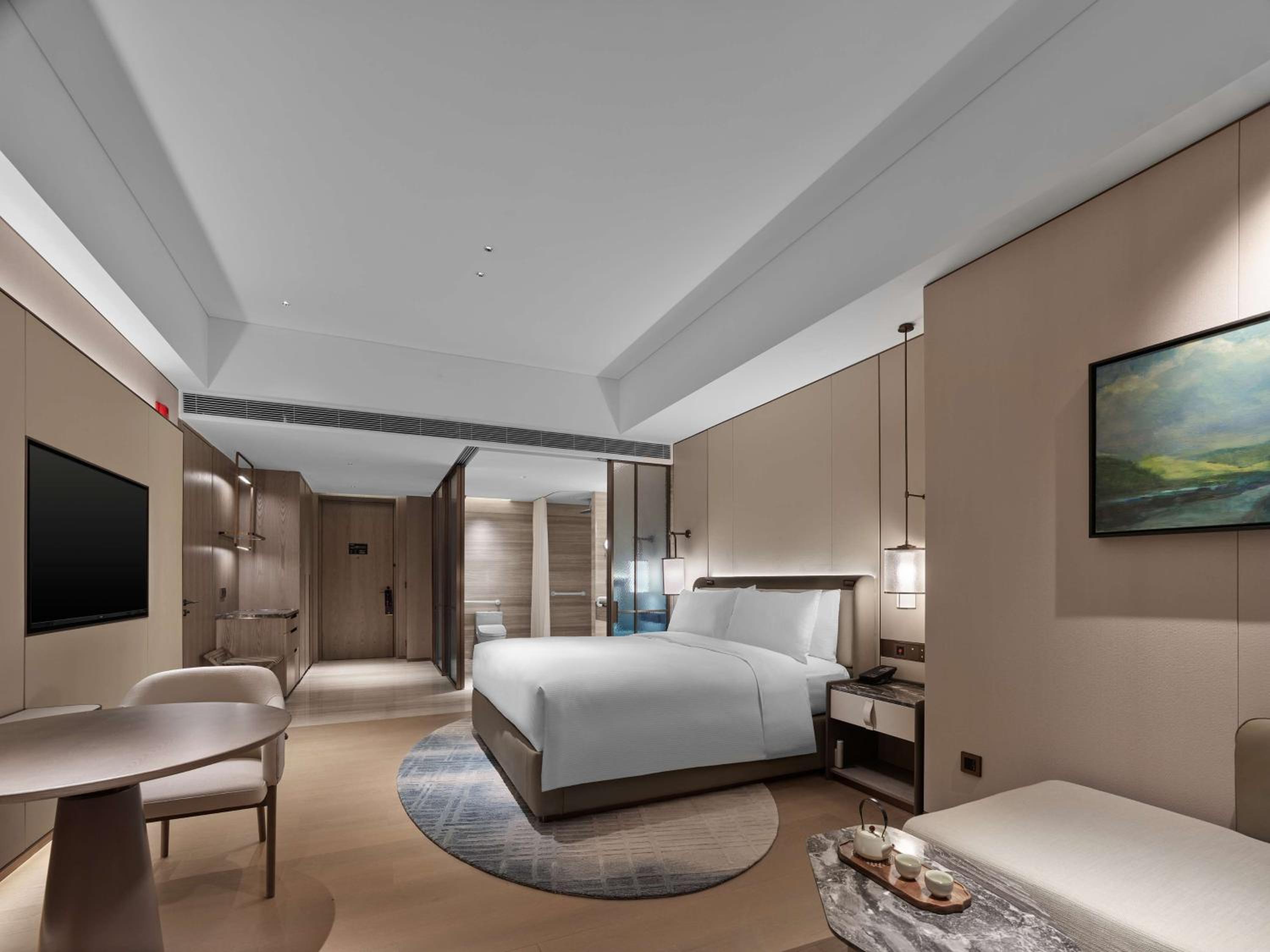 King Room - Mobility Accessible