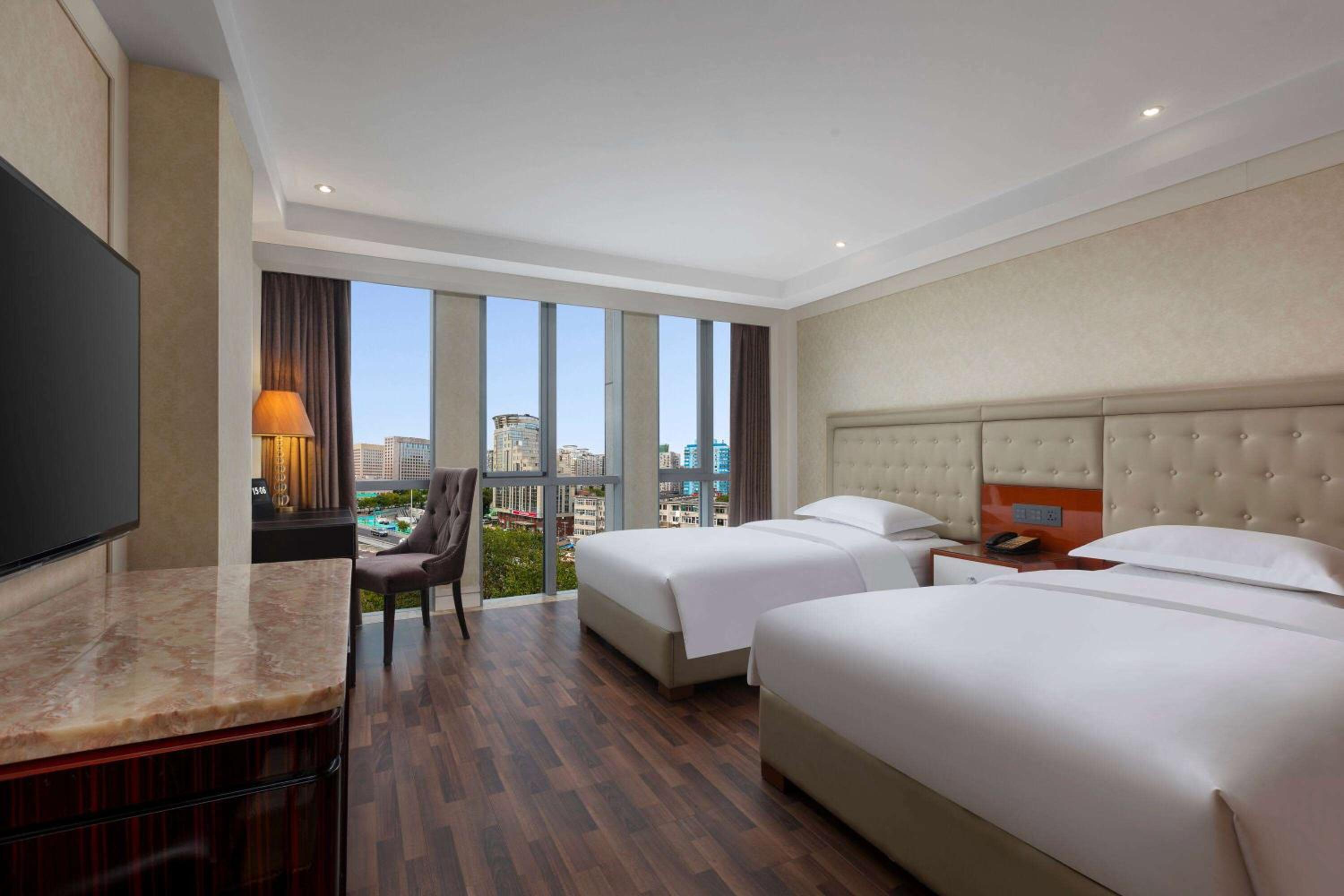 Superior Twin Room - Non-Smoking