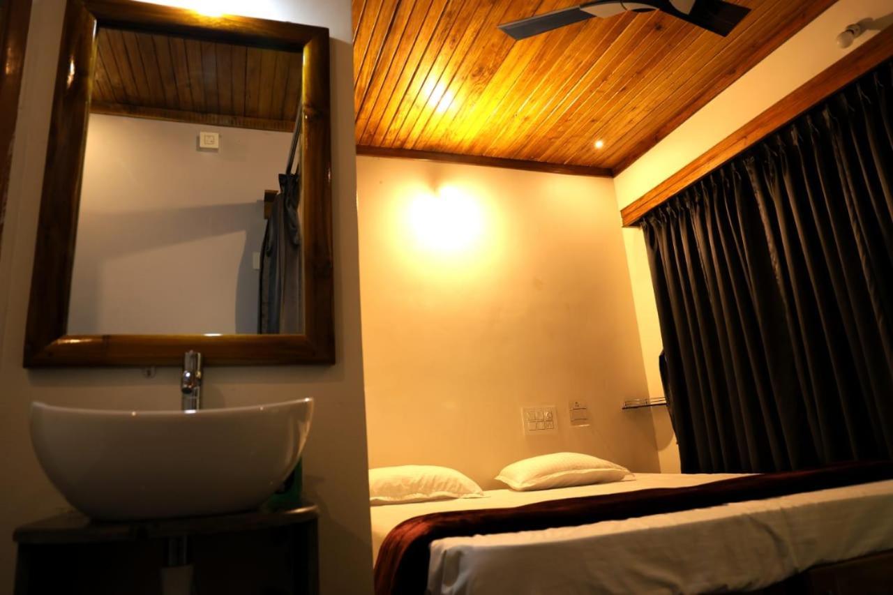 Deluxe Double or Twin Room with Garden View photo 1