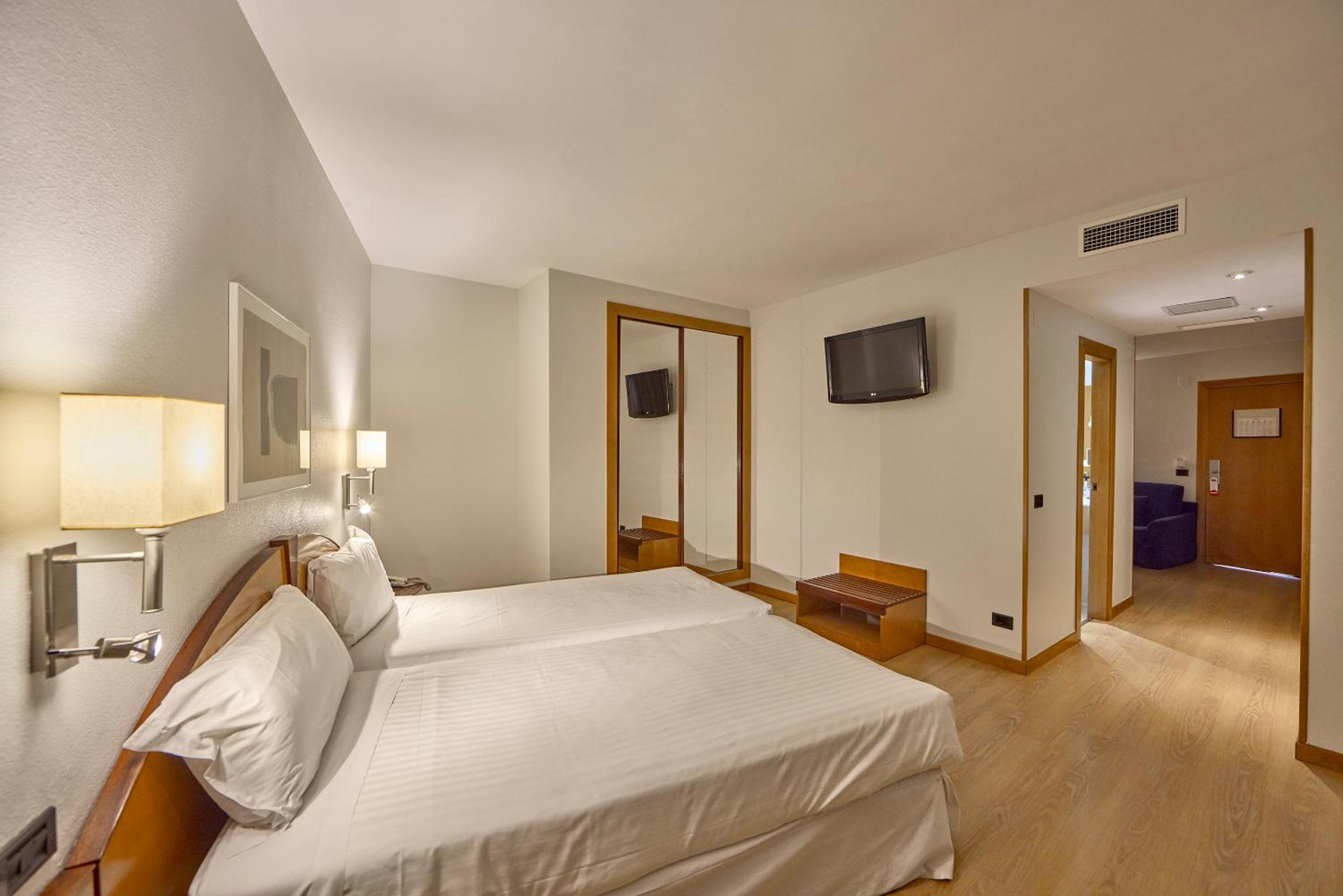 Junior Suite - Photo 1