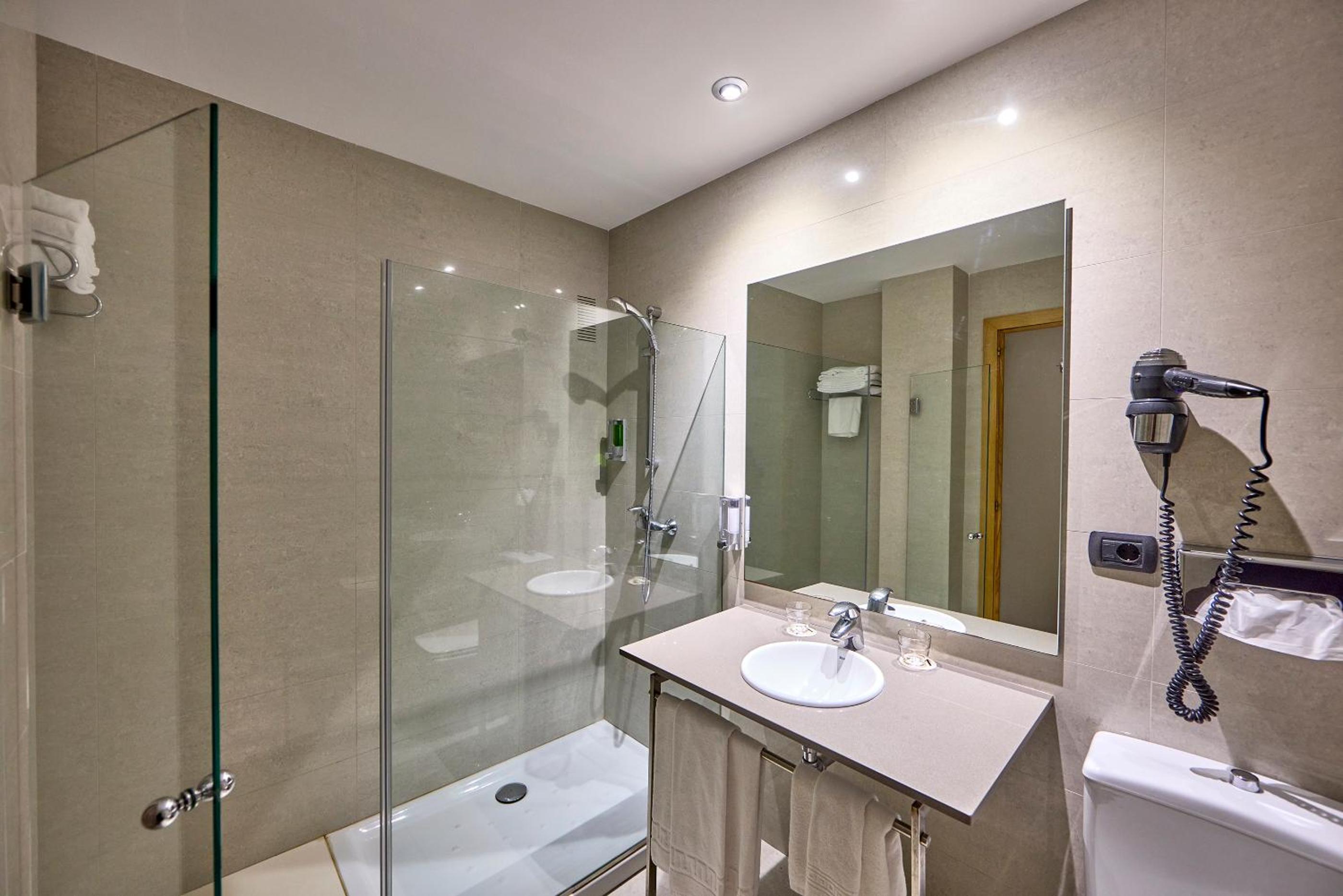 Triple Room - Photo 3