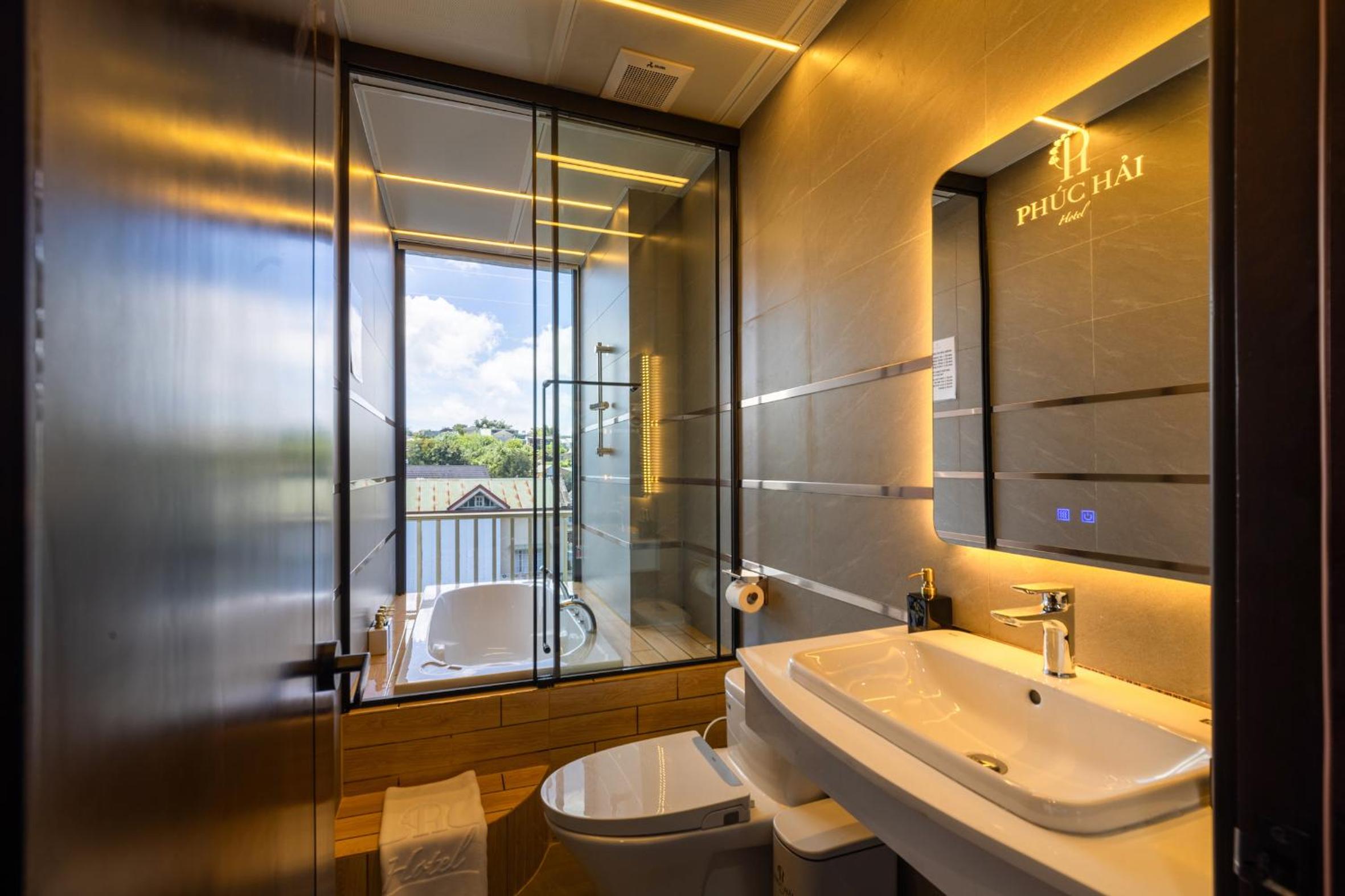 Deluxe Double Room with Bath