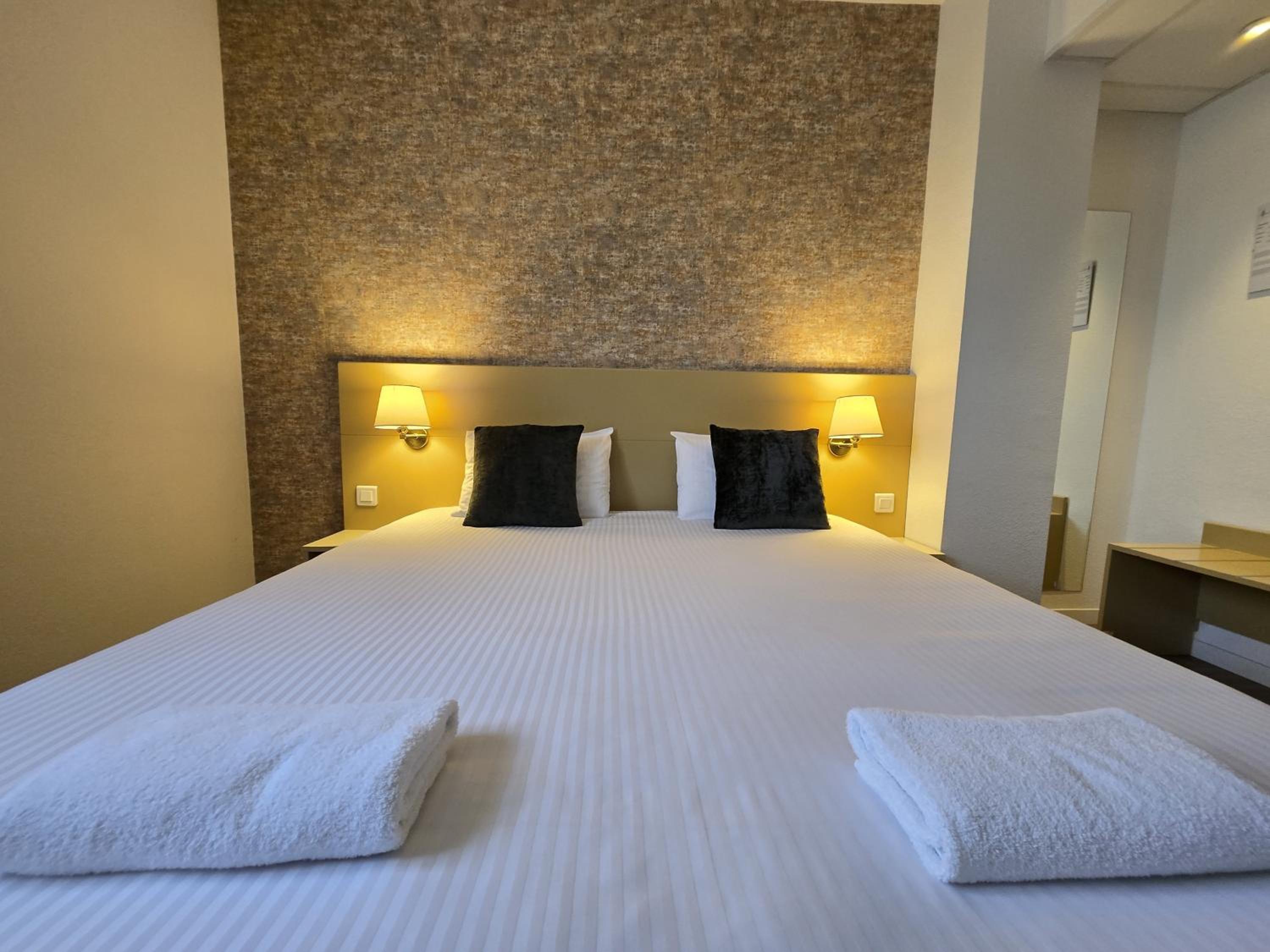 Double Room photo 2