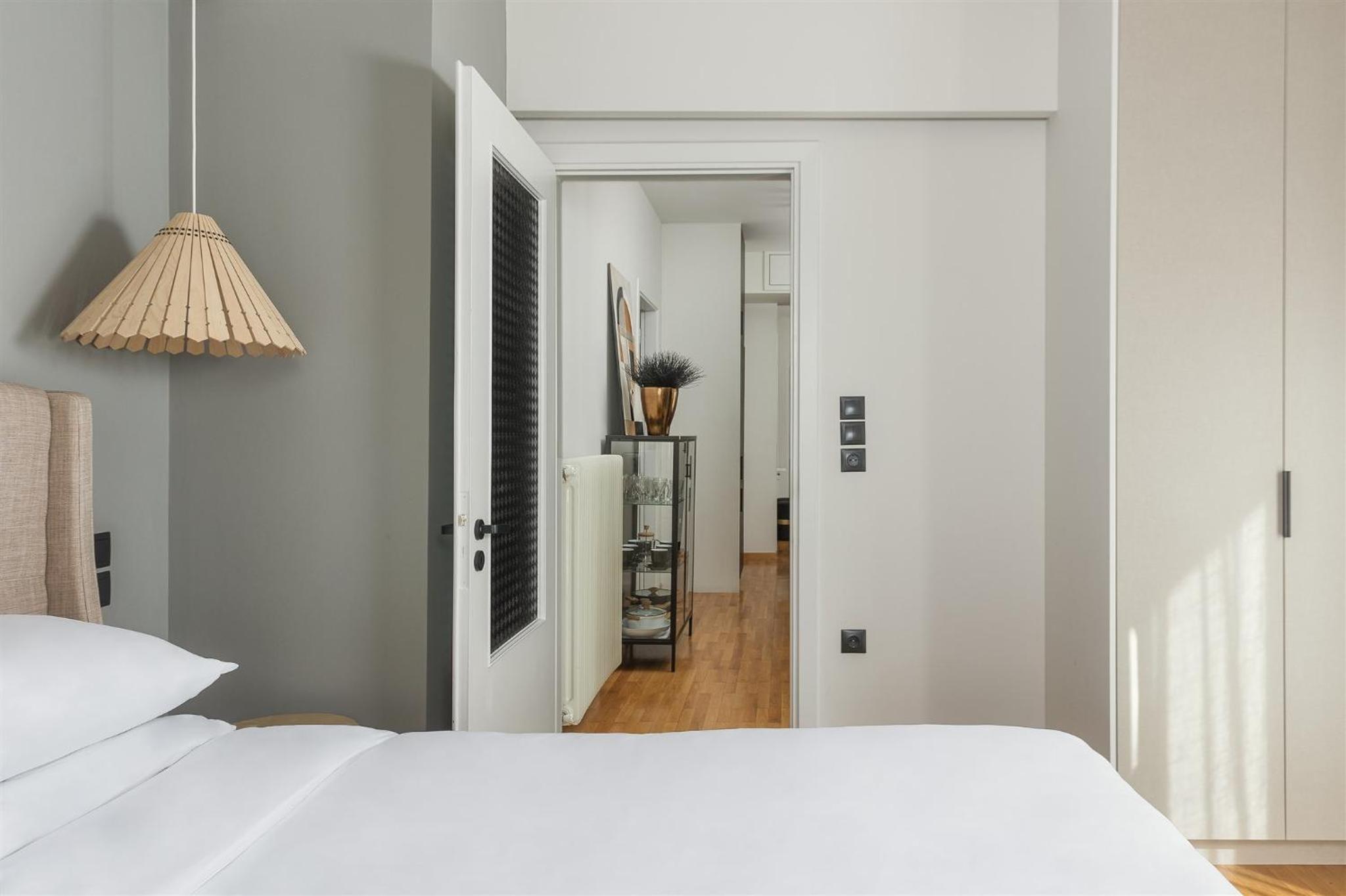 Three-Bedroom Apartment photo 2