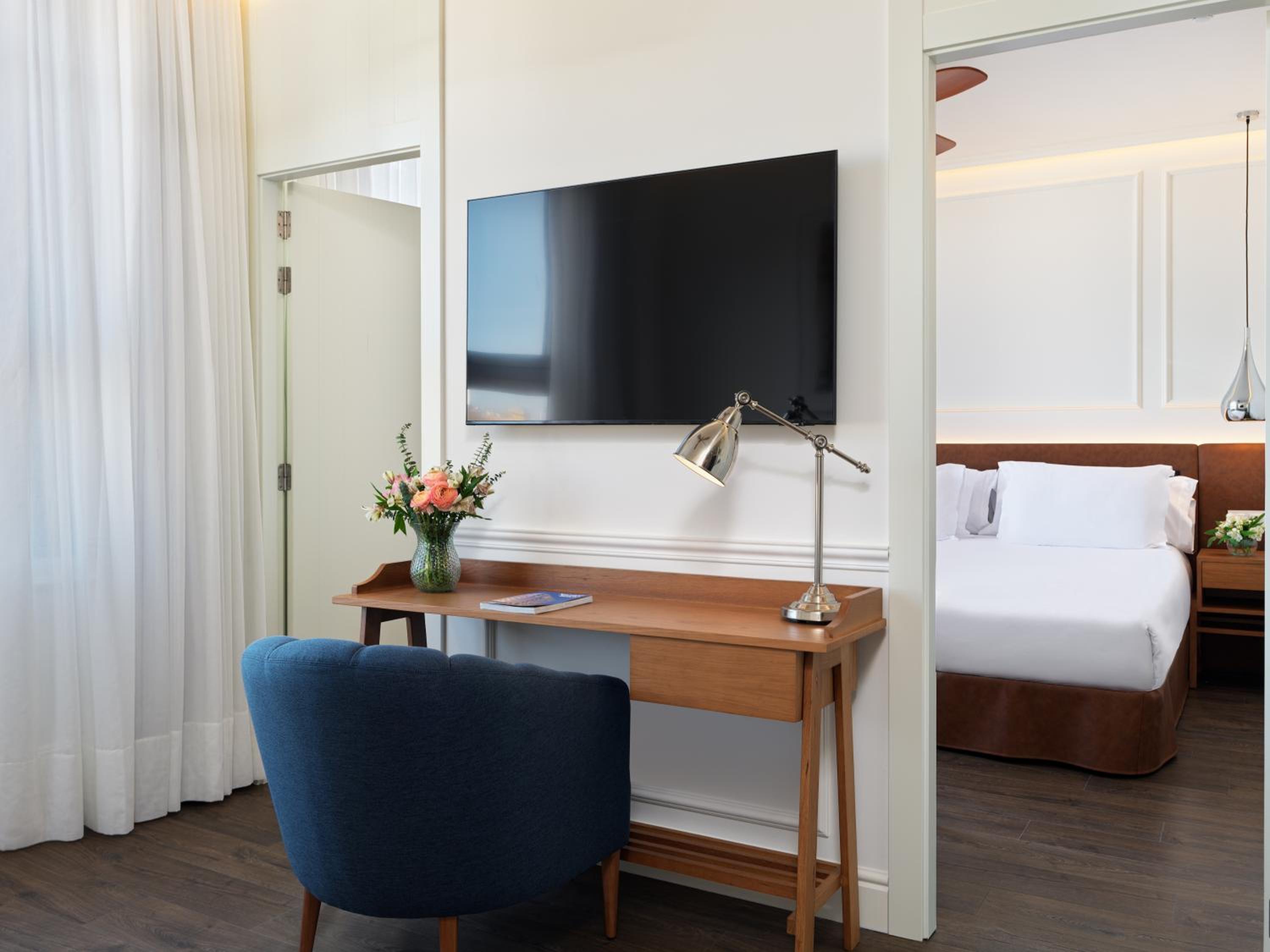 One-Bedroom Suite