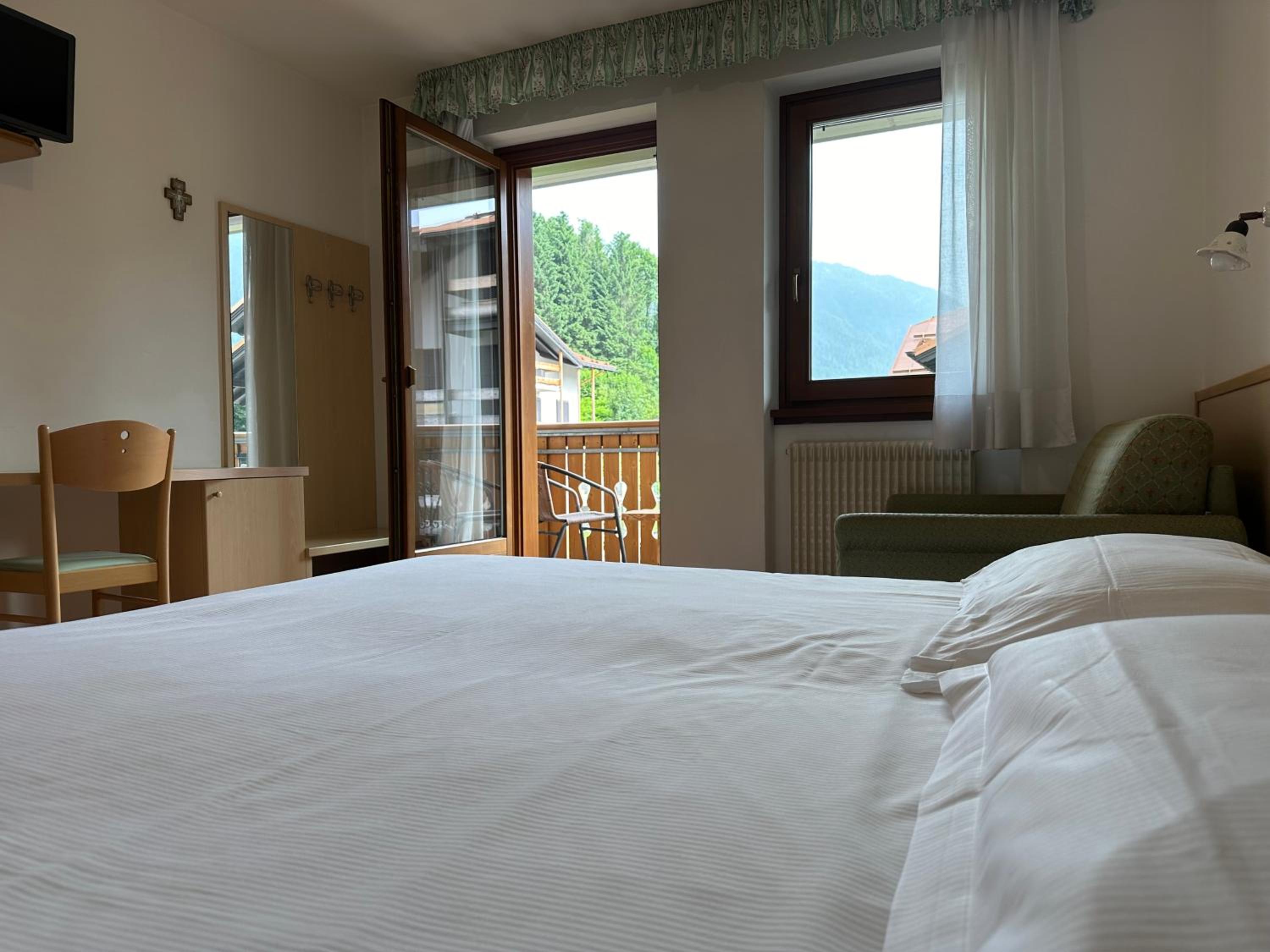 Double Room - Photo 4