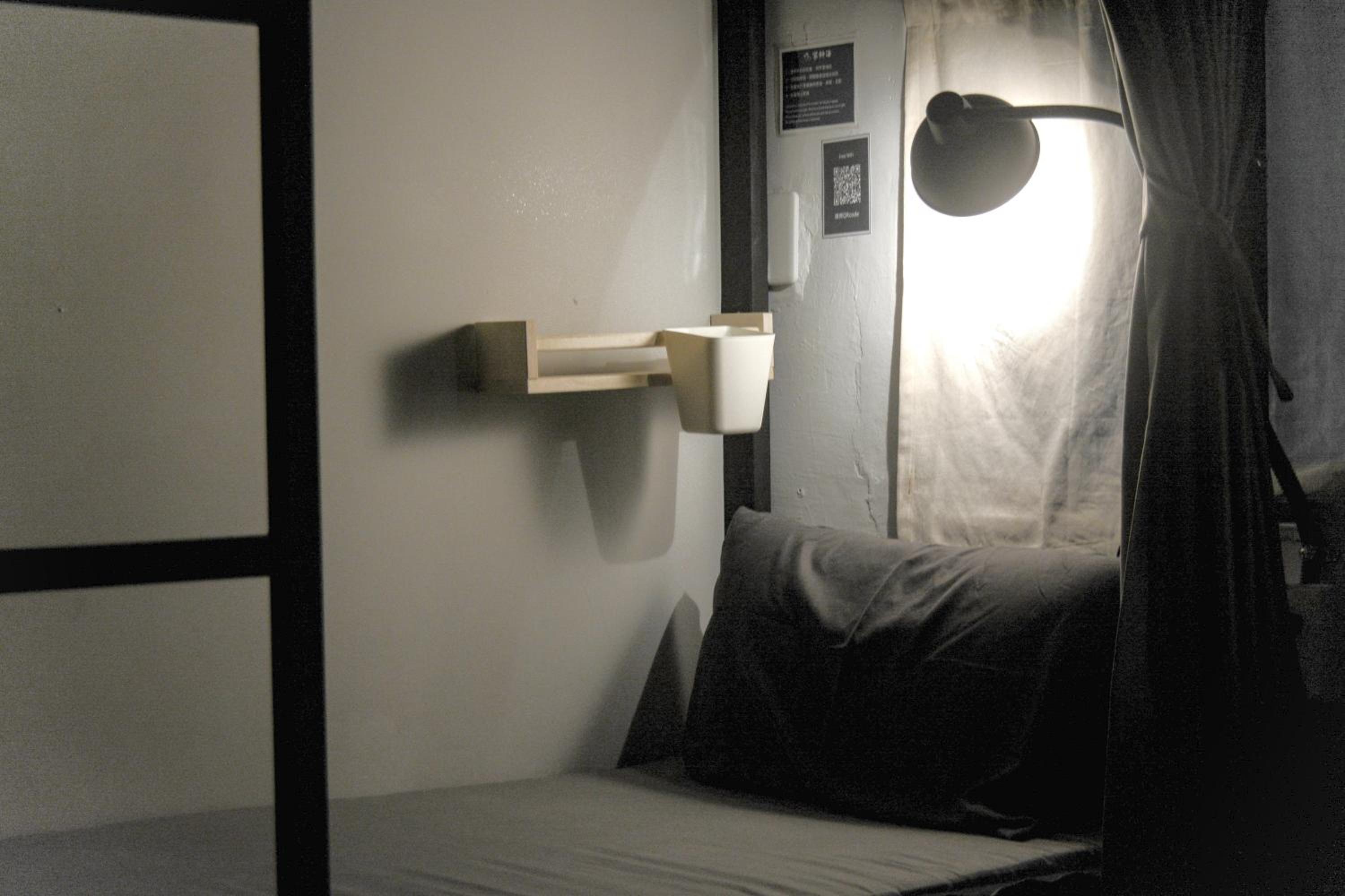Bed In 6-Bed Dormitory Room photo 1