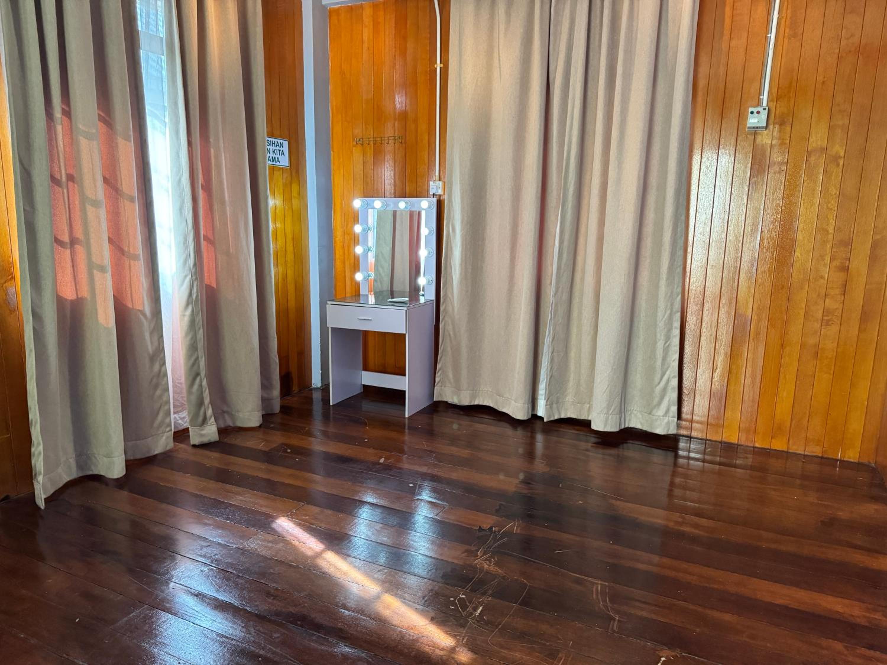 Villa photo 3
