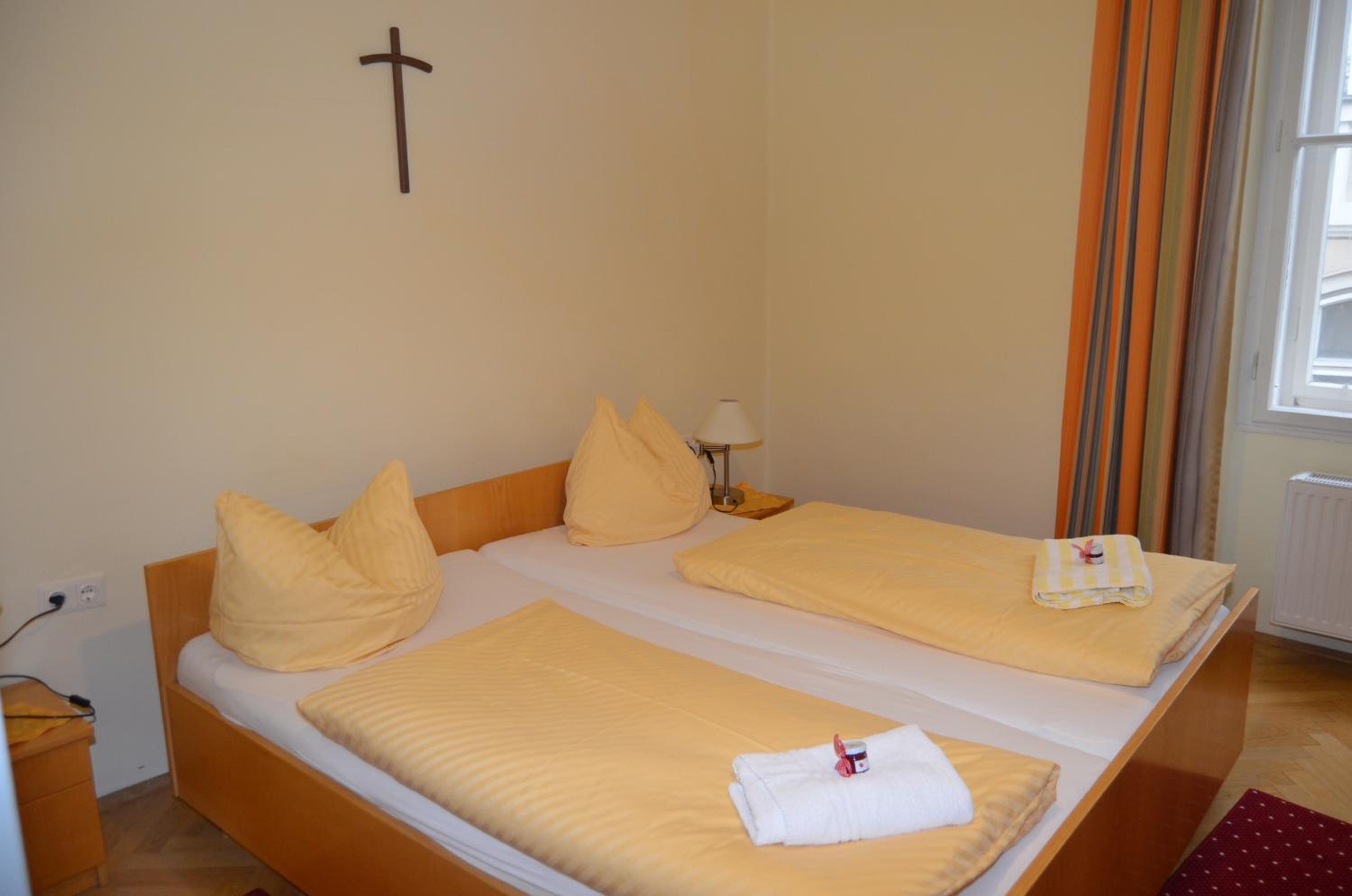 Standard Double Room photo 1
