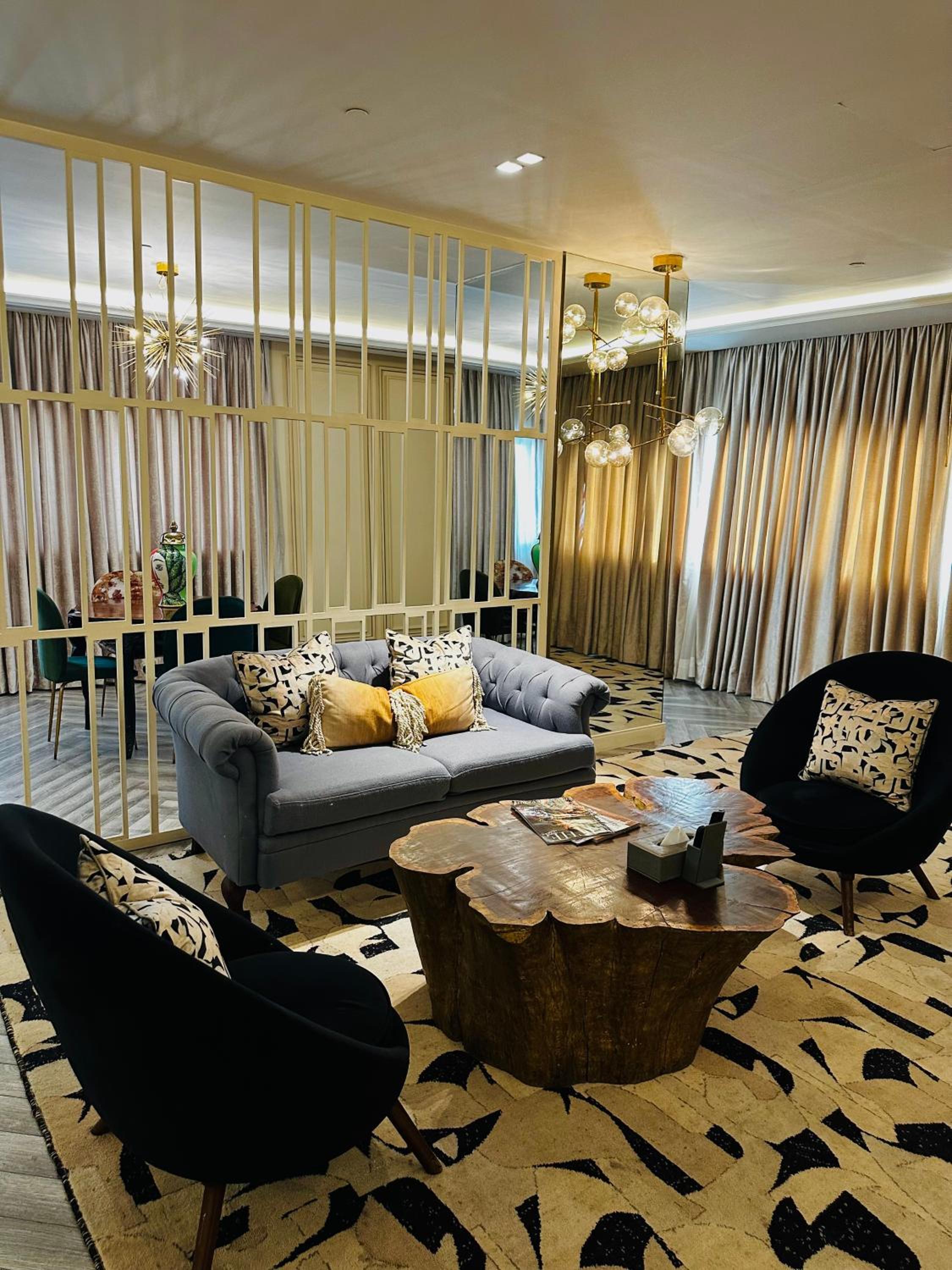 Presidential Suite