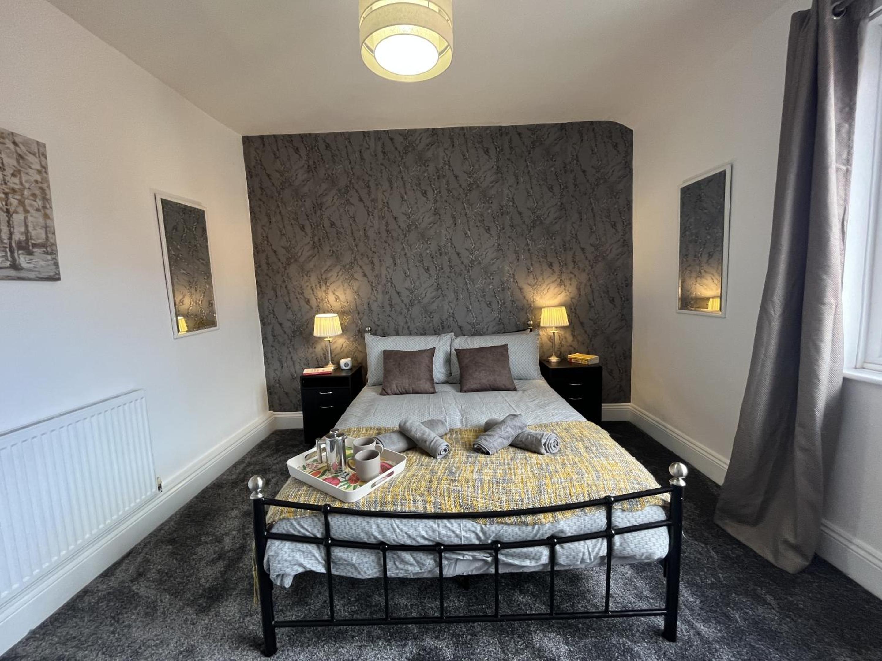 Three-Bedroom House photo 1