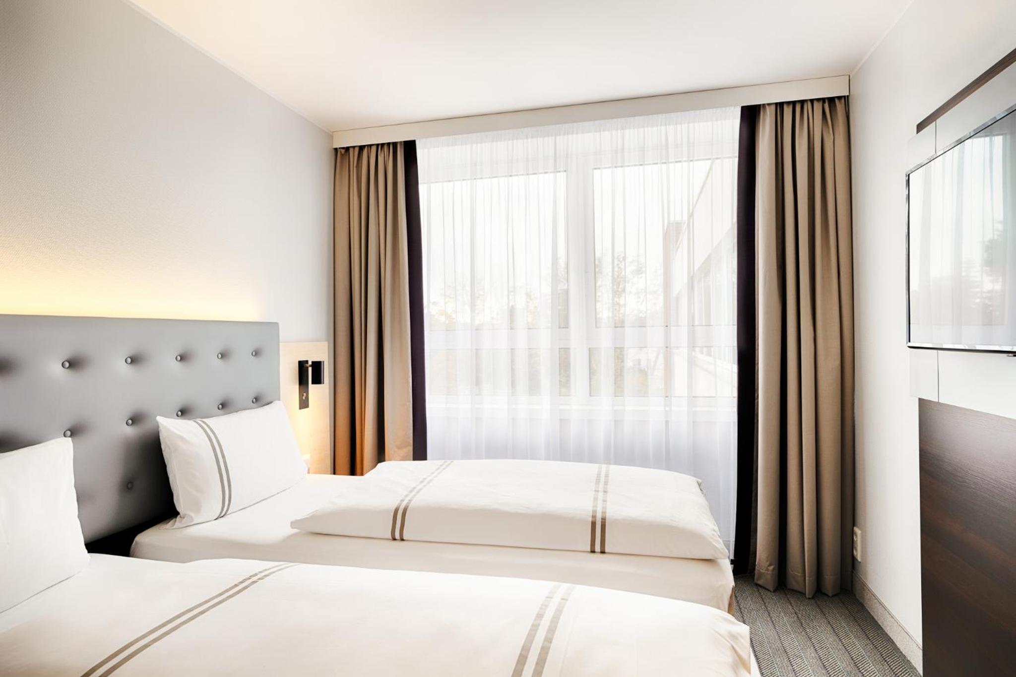  Twin Room with 2 single beds photo 1