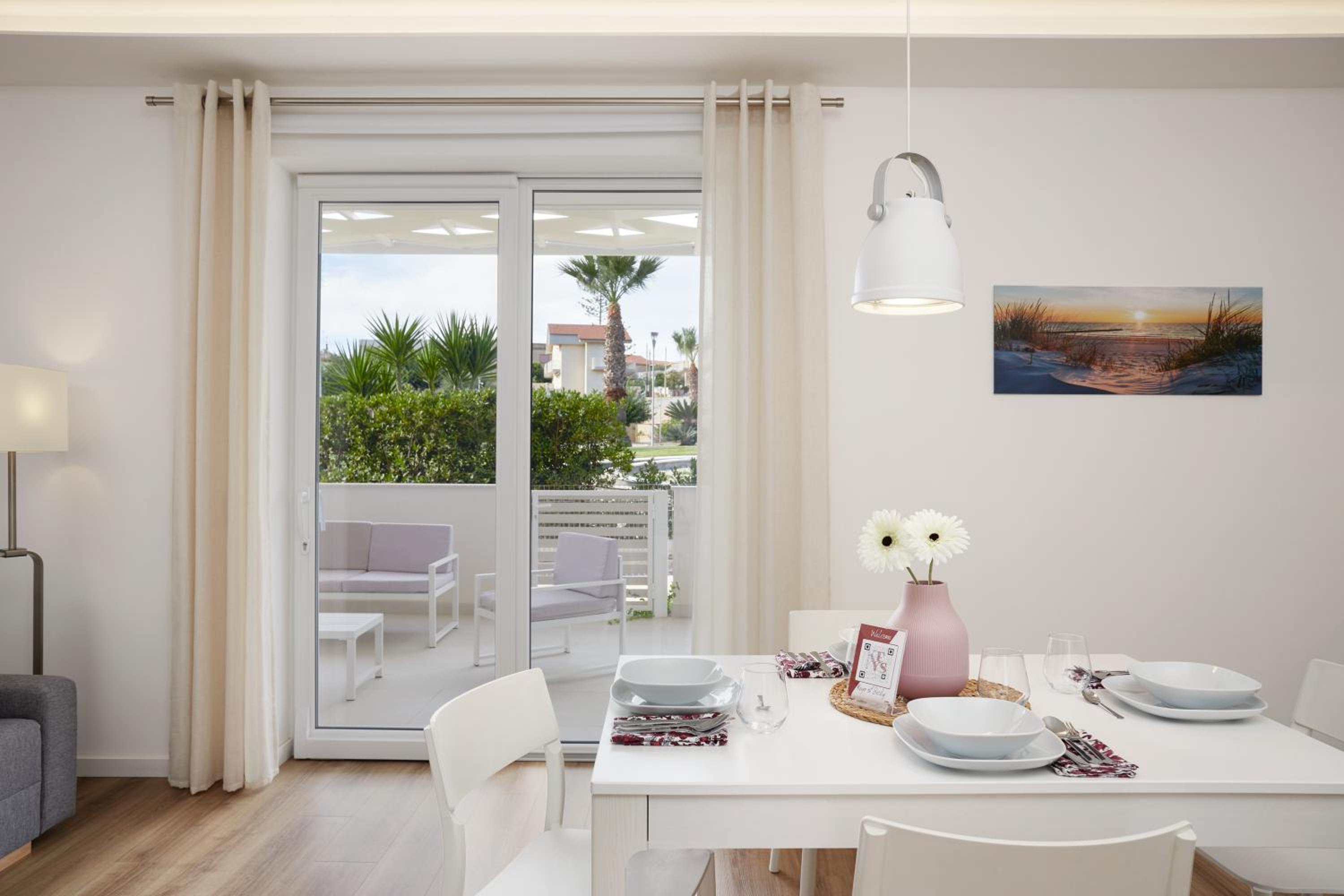 Apartment with Terrace photo 3