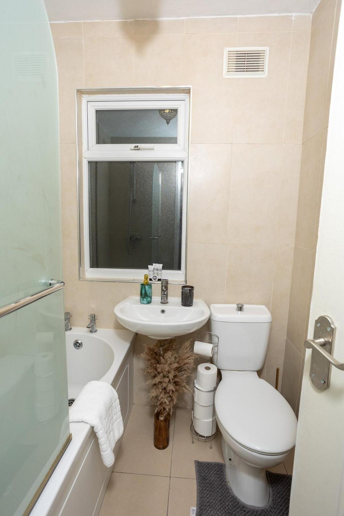 Holiday Home photo 3