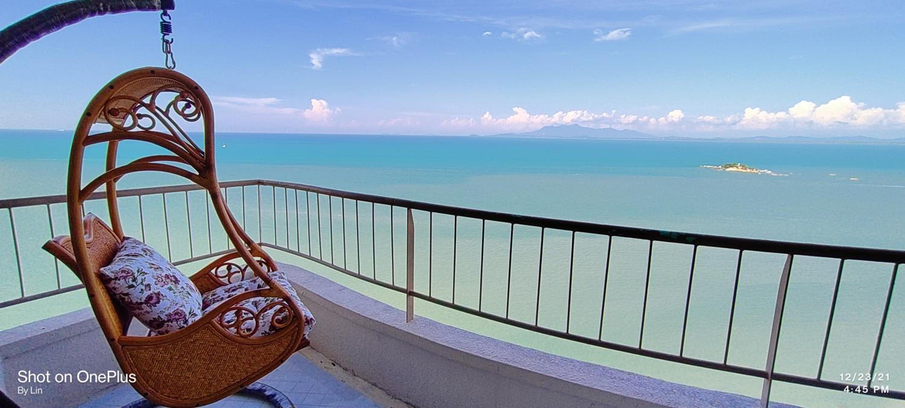 Two-Bedroom Apartment - Oceanfront  - Photo 13