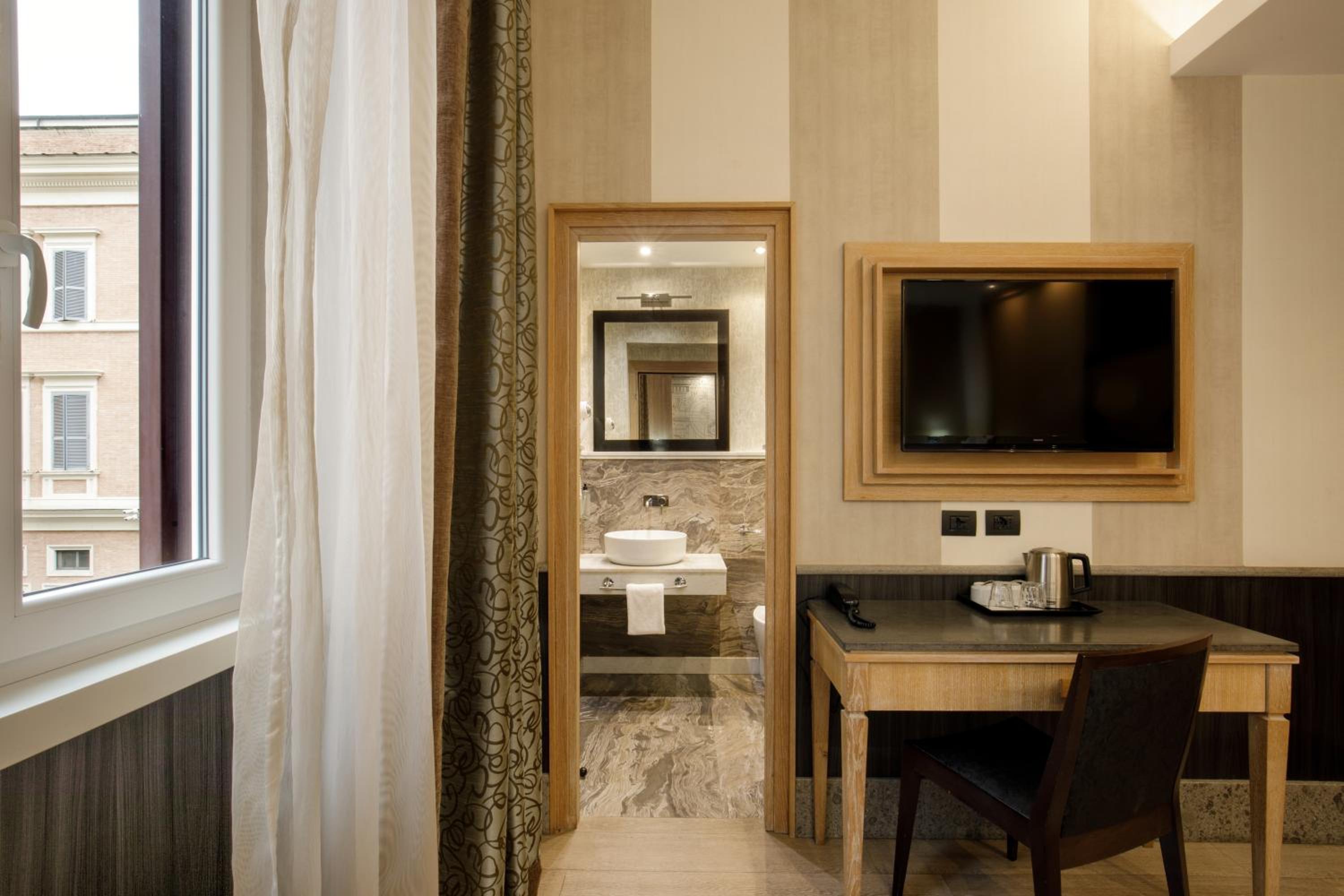 Standard Double Room - Dependence