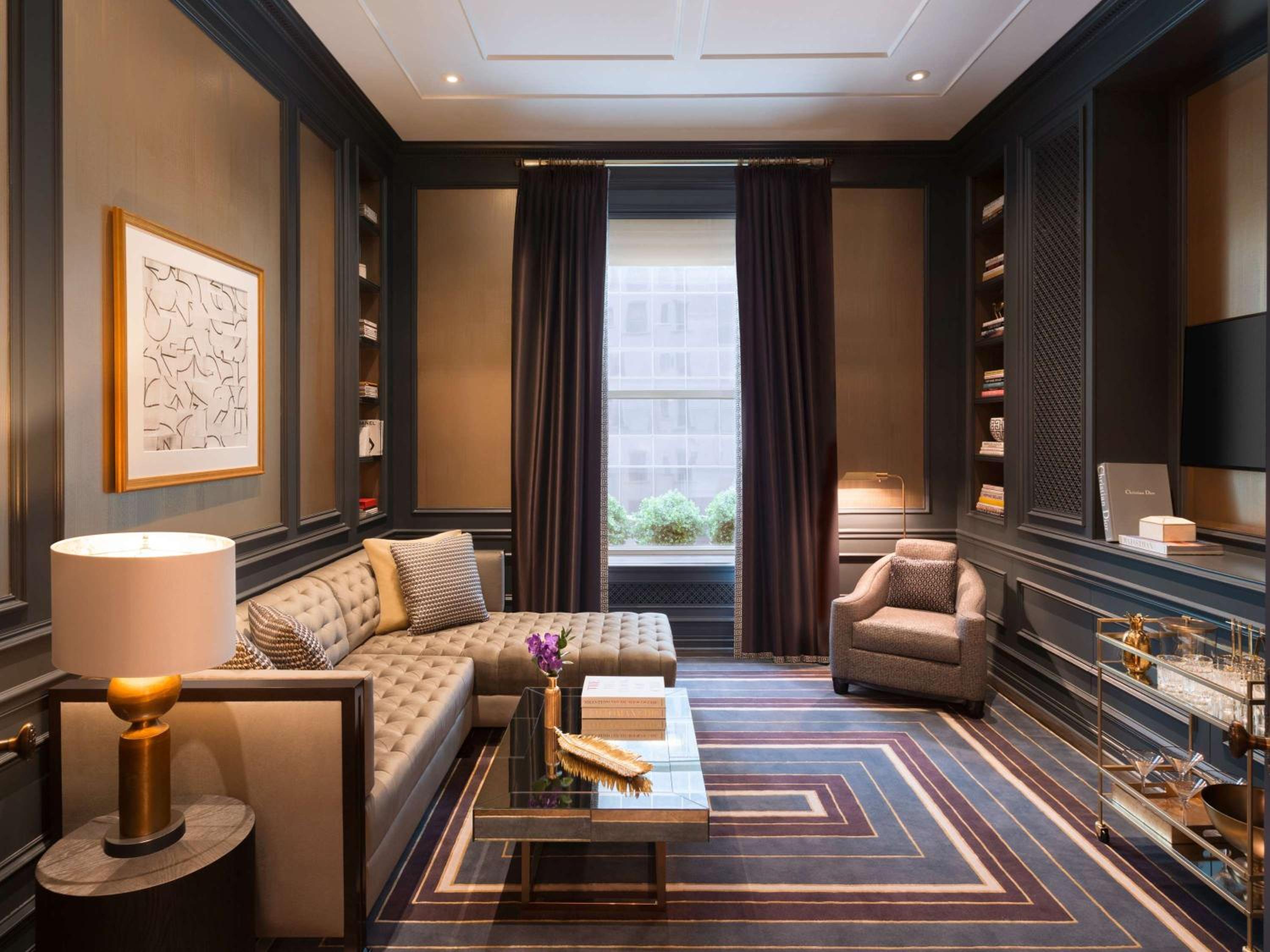 Three Bedroom Royal Suite With Three Bathrooms And View thumbnail 5