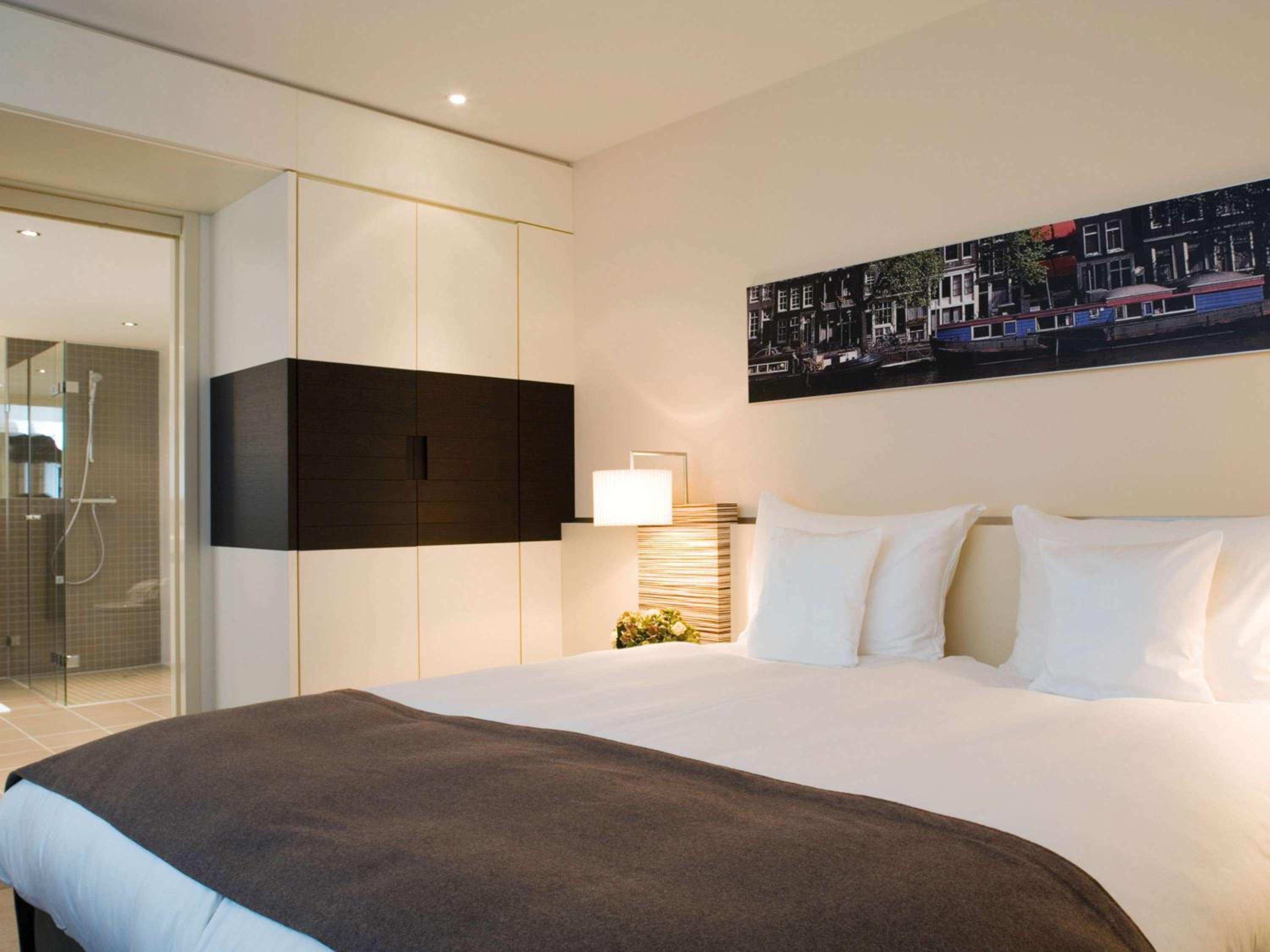Ambassador Suite thumbnail 5