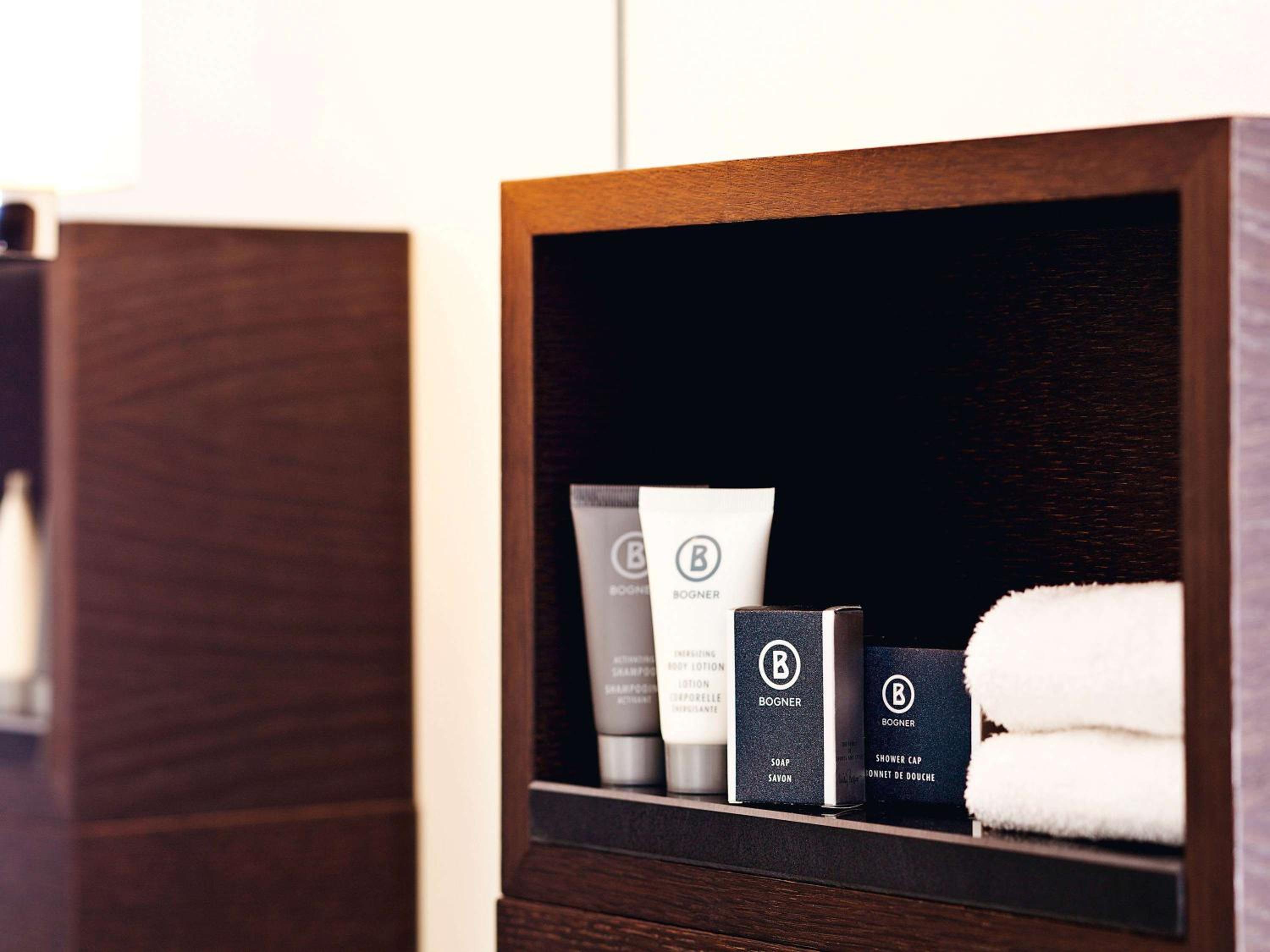 Ambassador Suite thumbnail 6