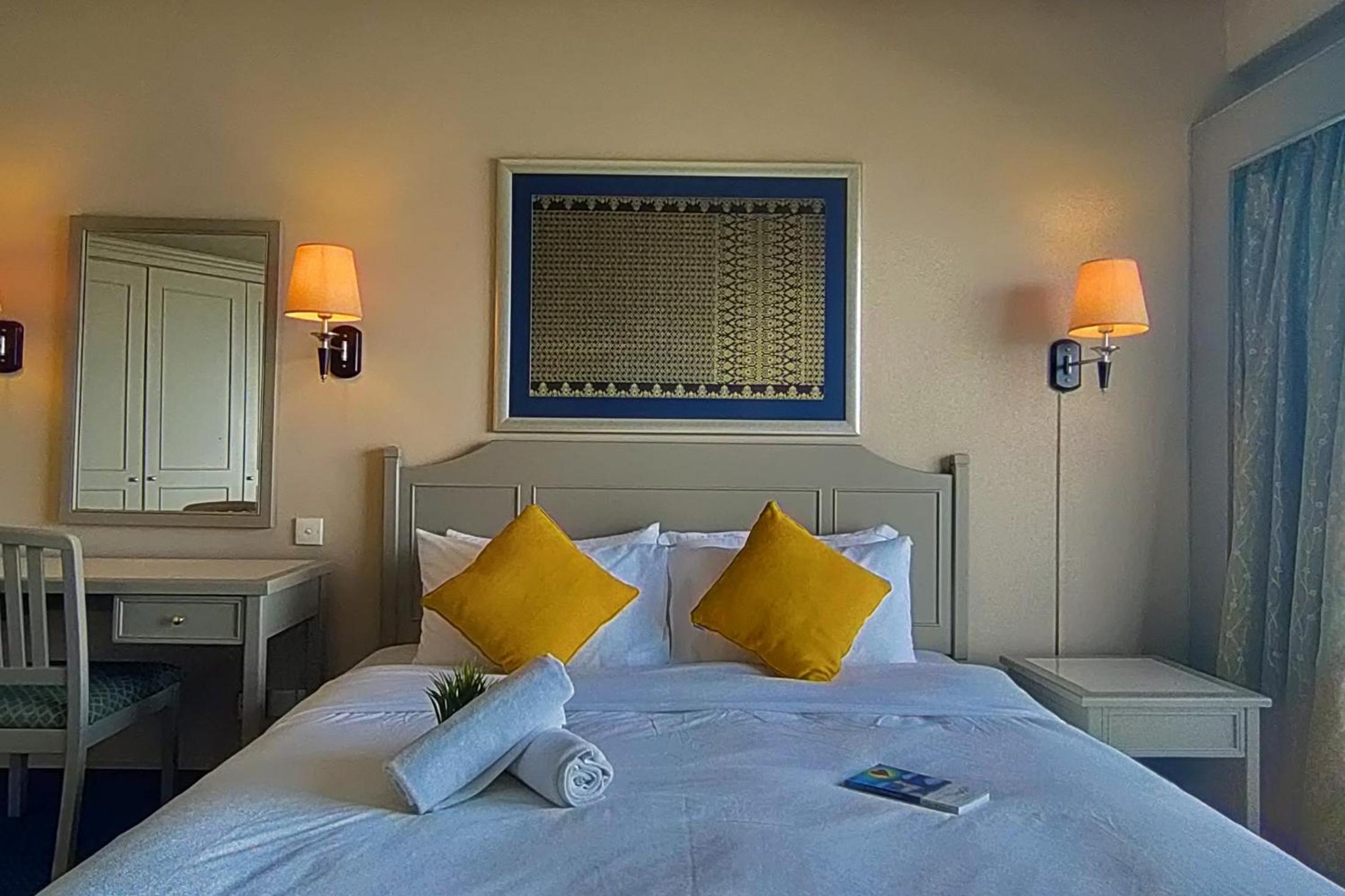 Two-Bedroom Apartment - Oceanfront  - Photo 31