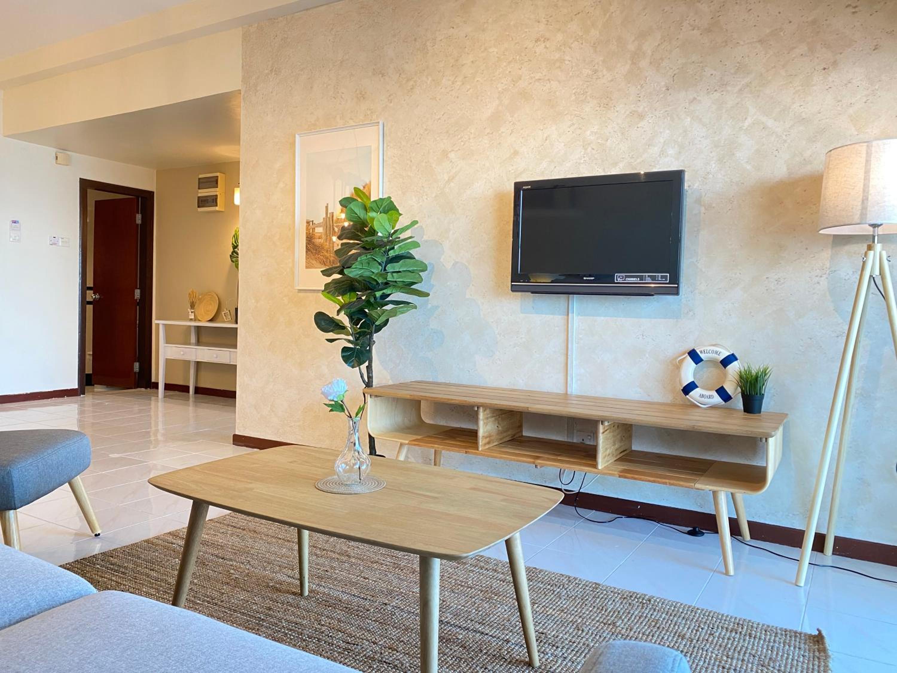 Two-Bedroom Apartment - Photo 31