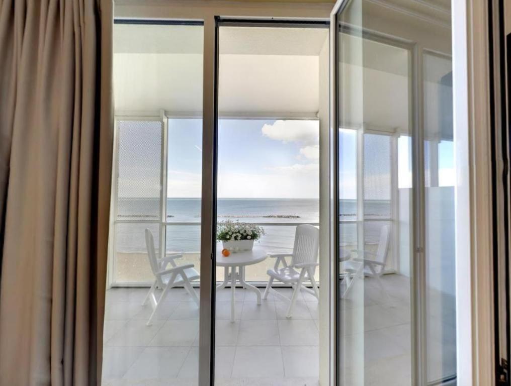 Suite With Sea View photo 3