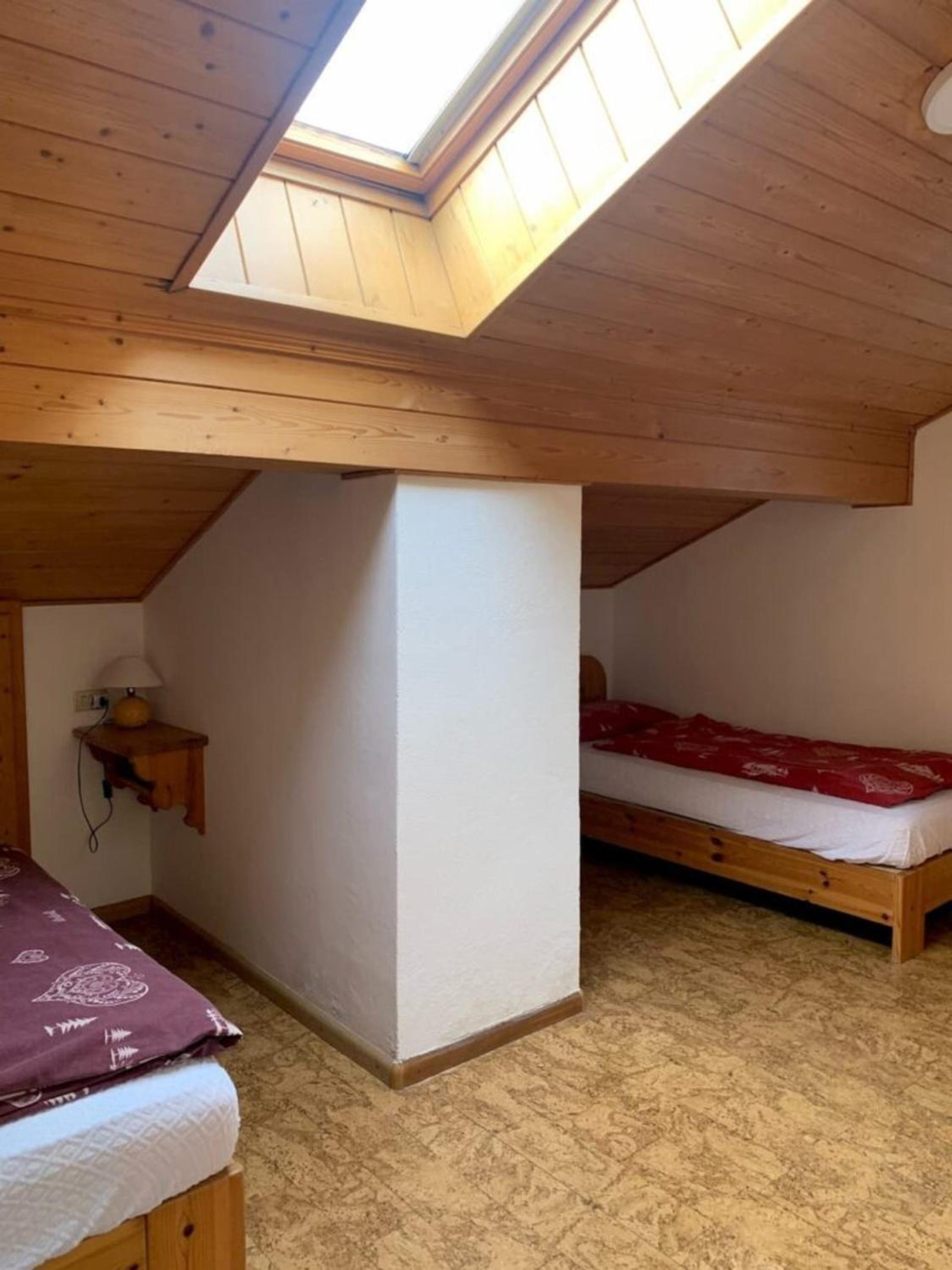 Two-Bedroom Deluxe Apartment with Garden View photo 2