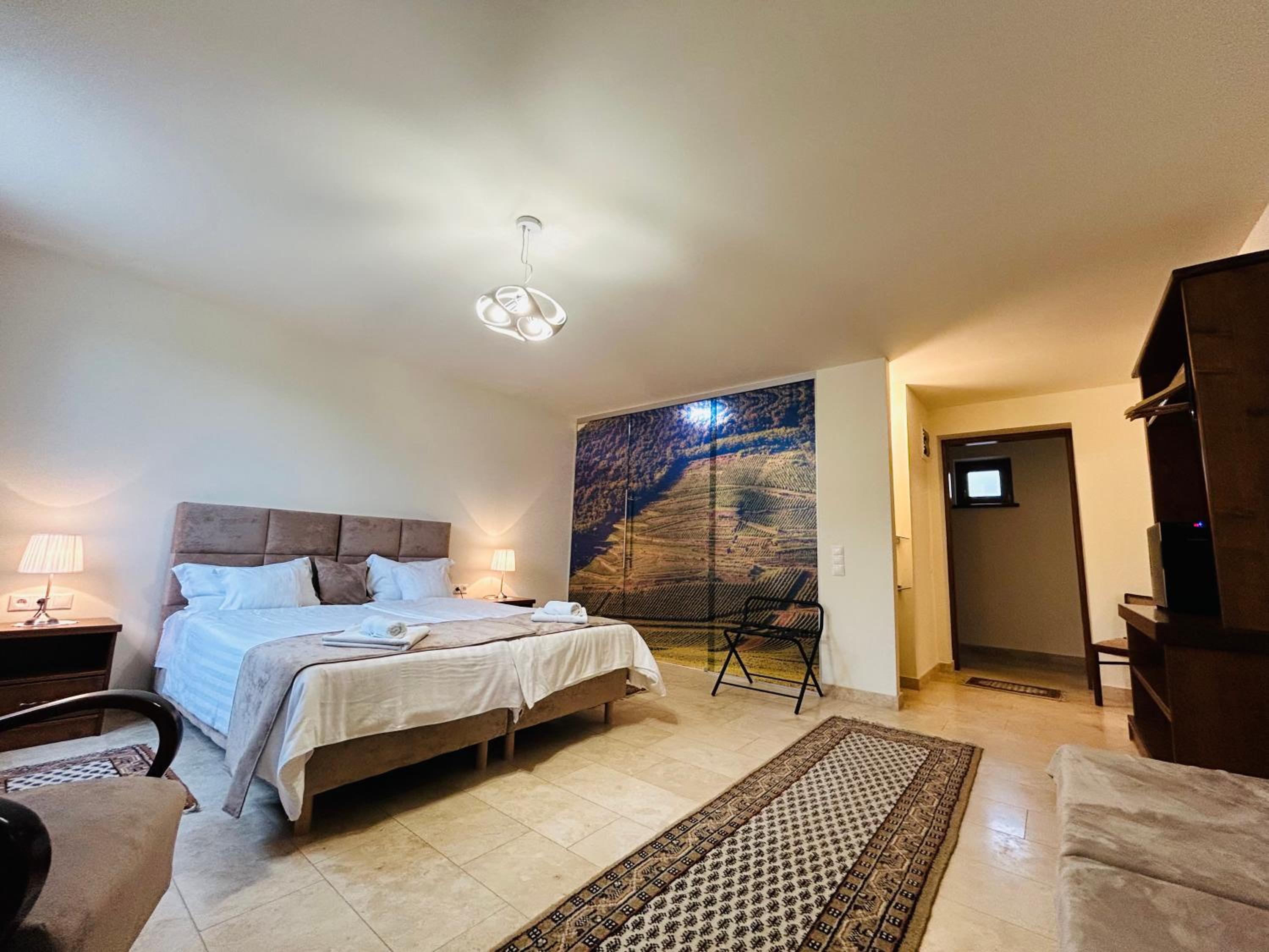 Standard Double or Twin Room - Photo 2