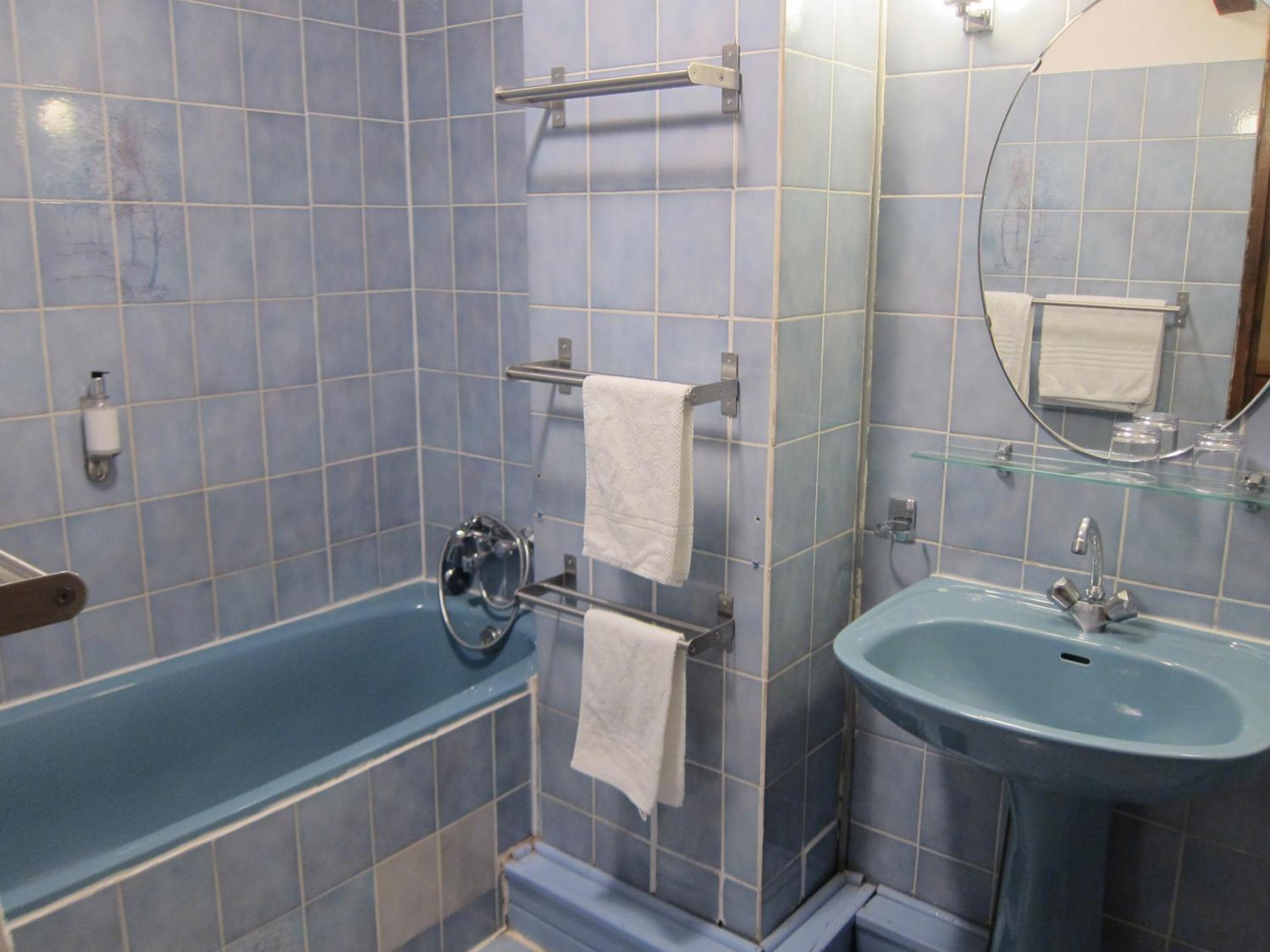 Family Room with Bath photo 2