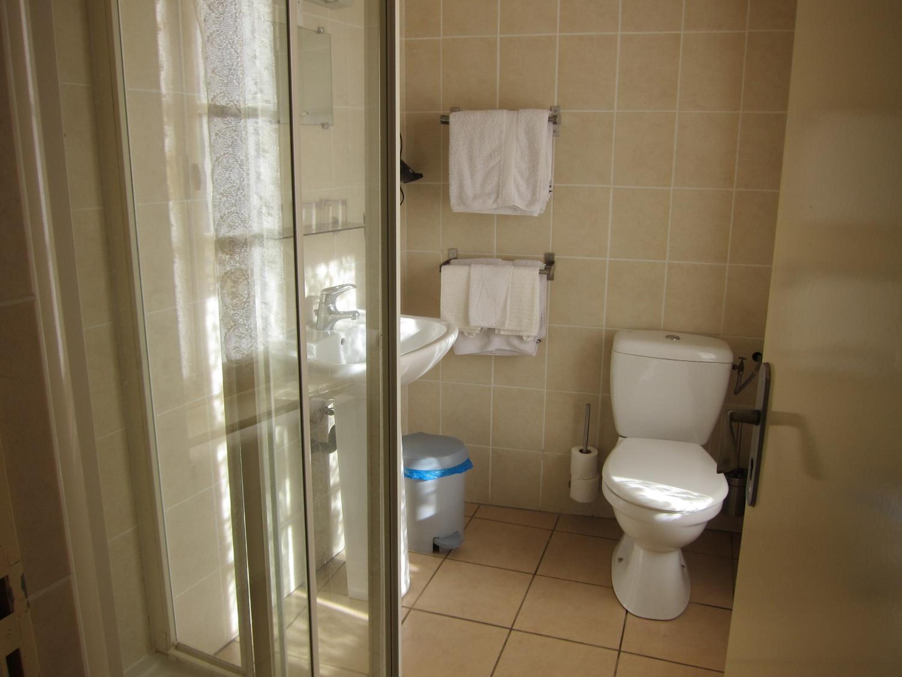 Triple Room with Shower photo 2