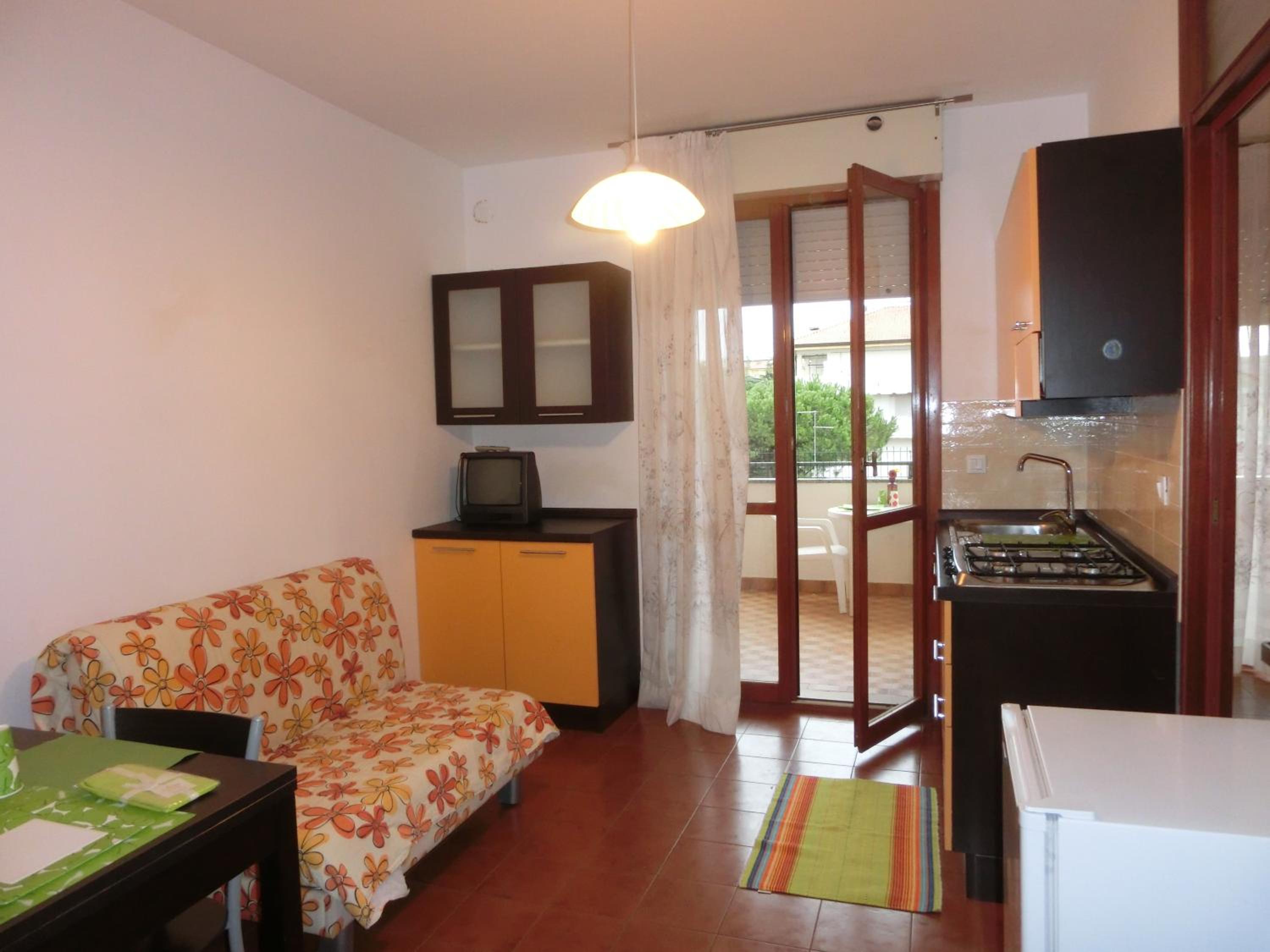 One-Bedroom Apartment photo 3