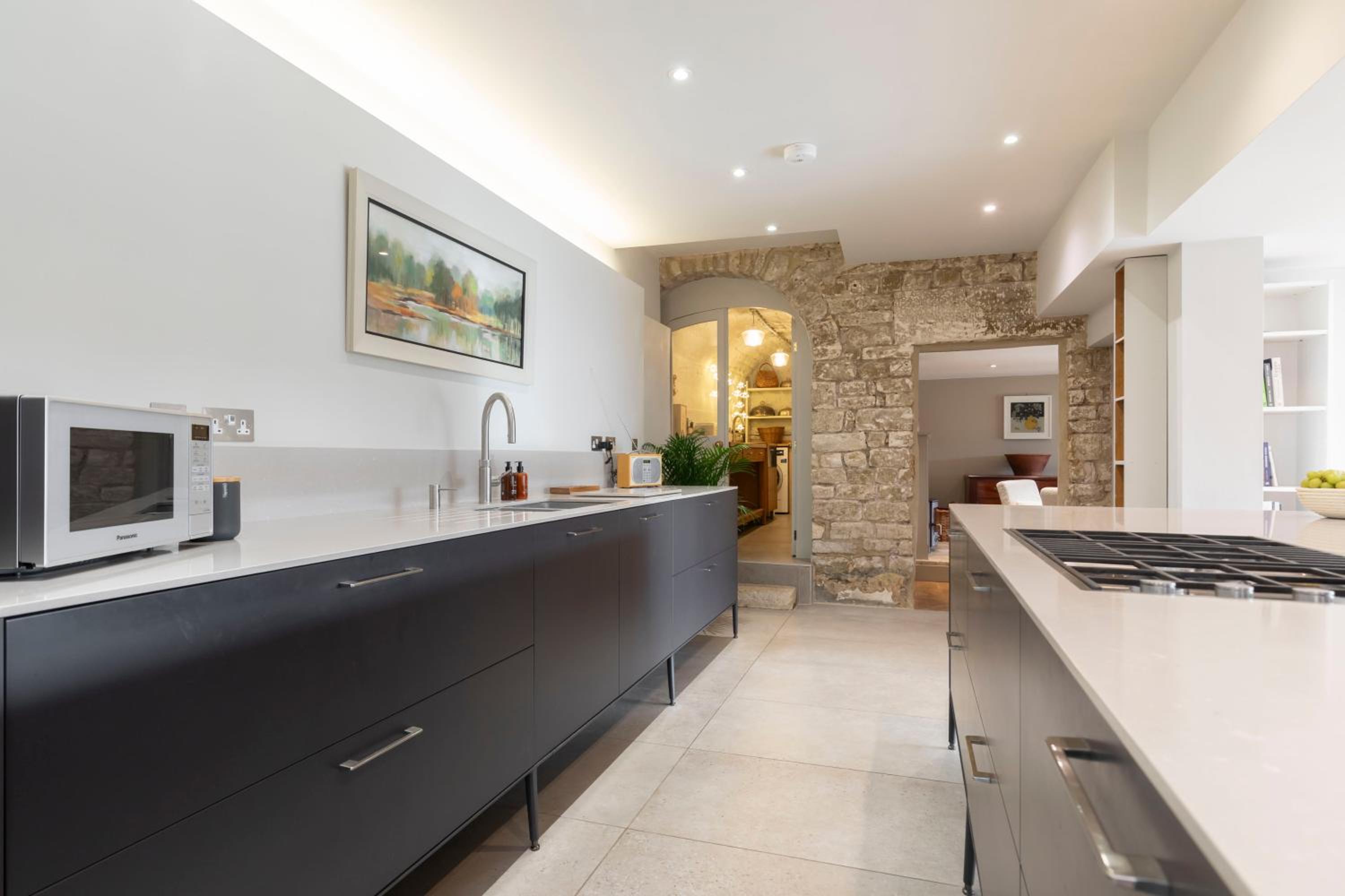 Three-Bedroom House photo 2