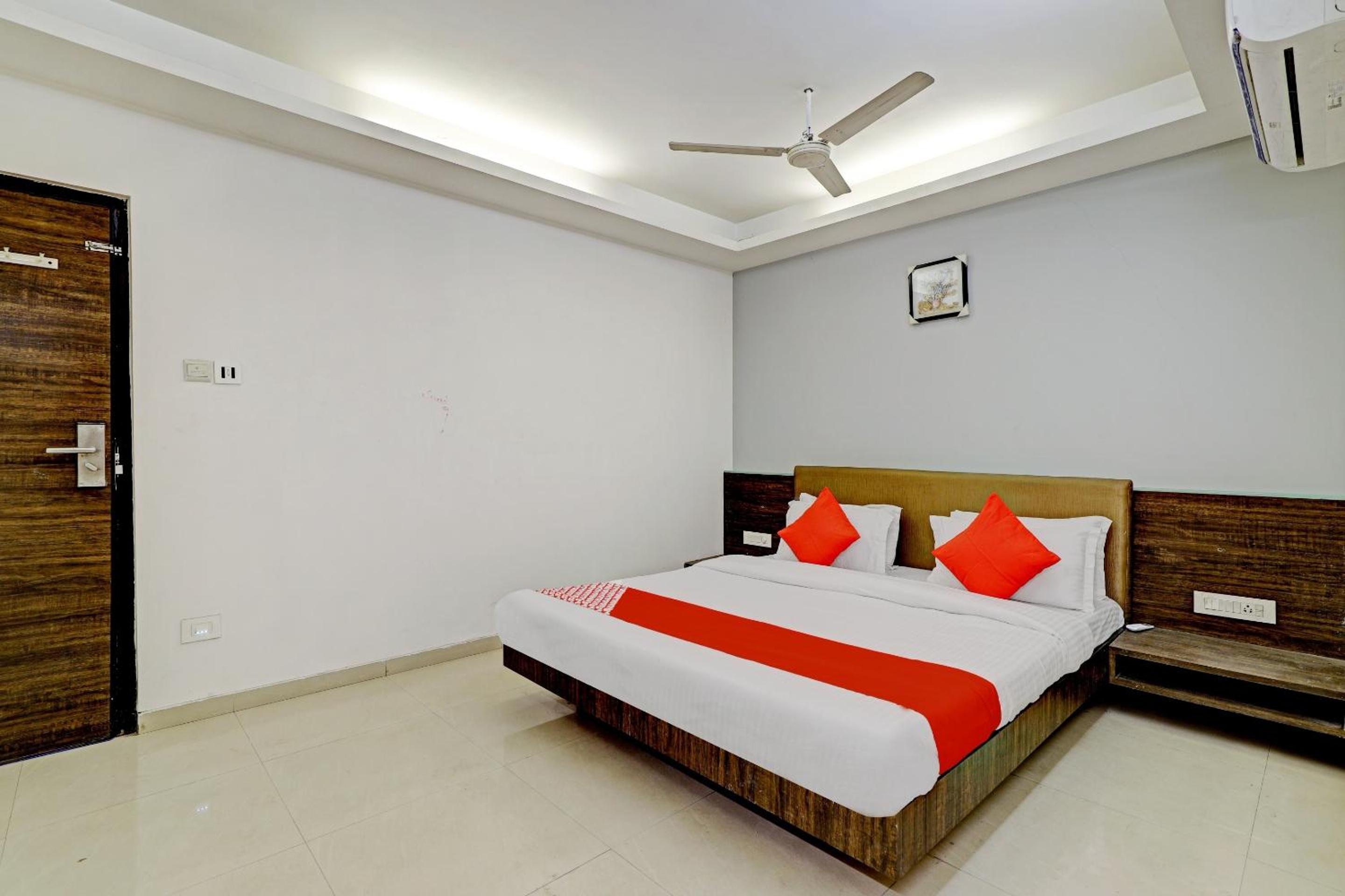 Classic Triple Room