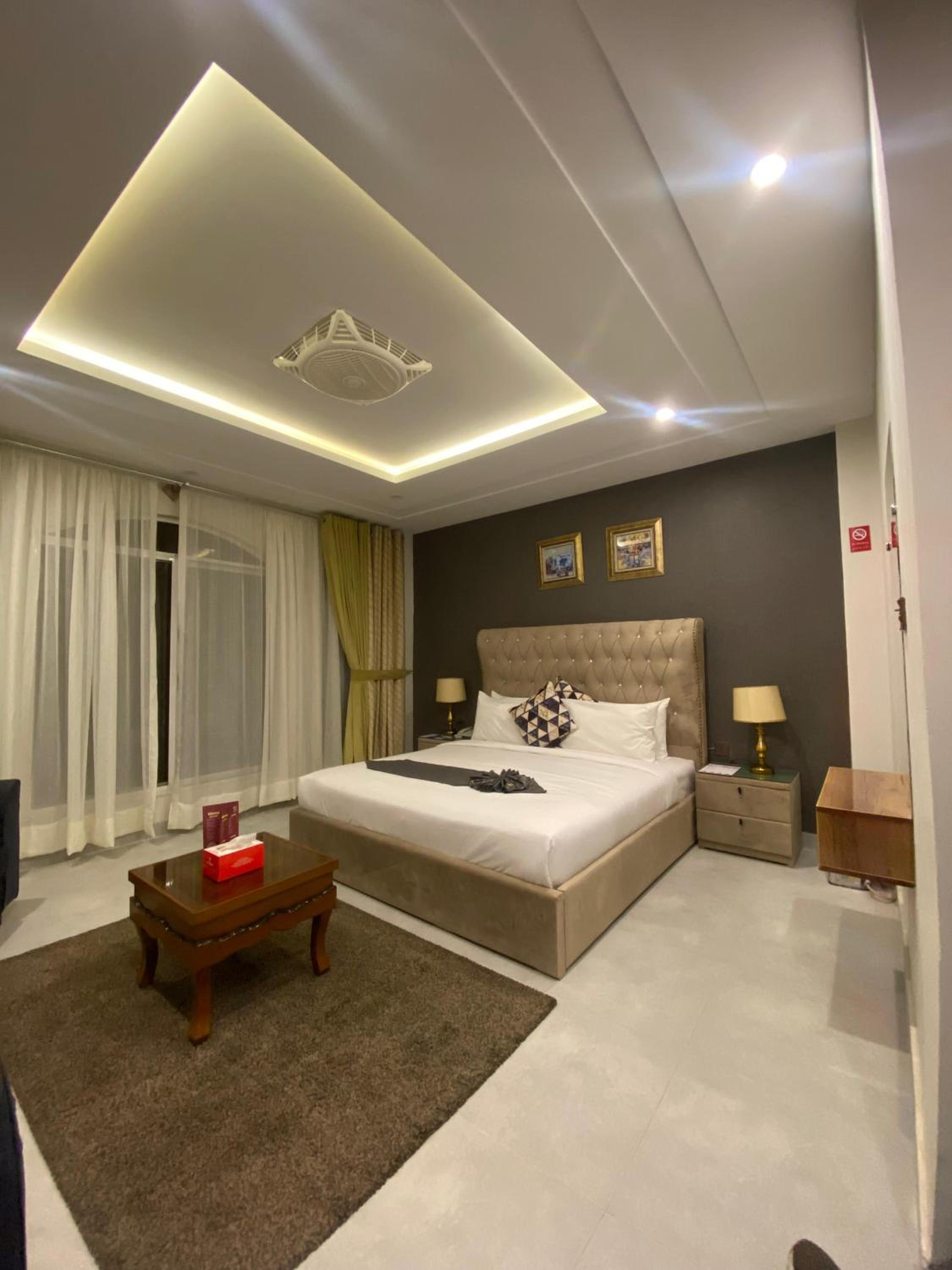 Standard Double Room photo 2