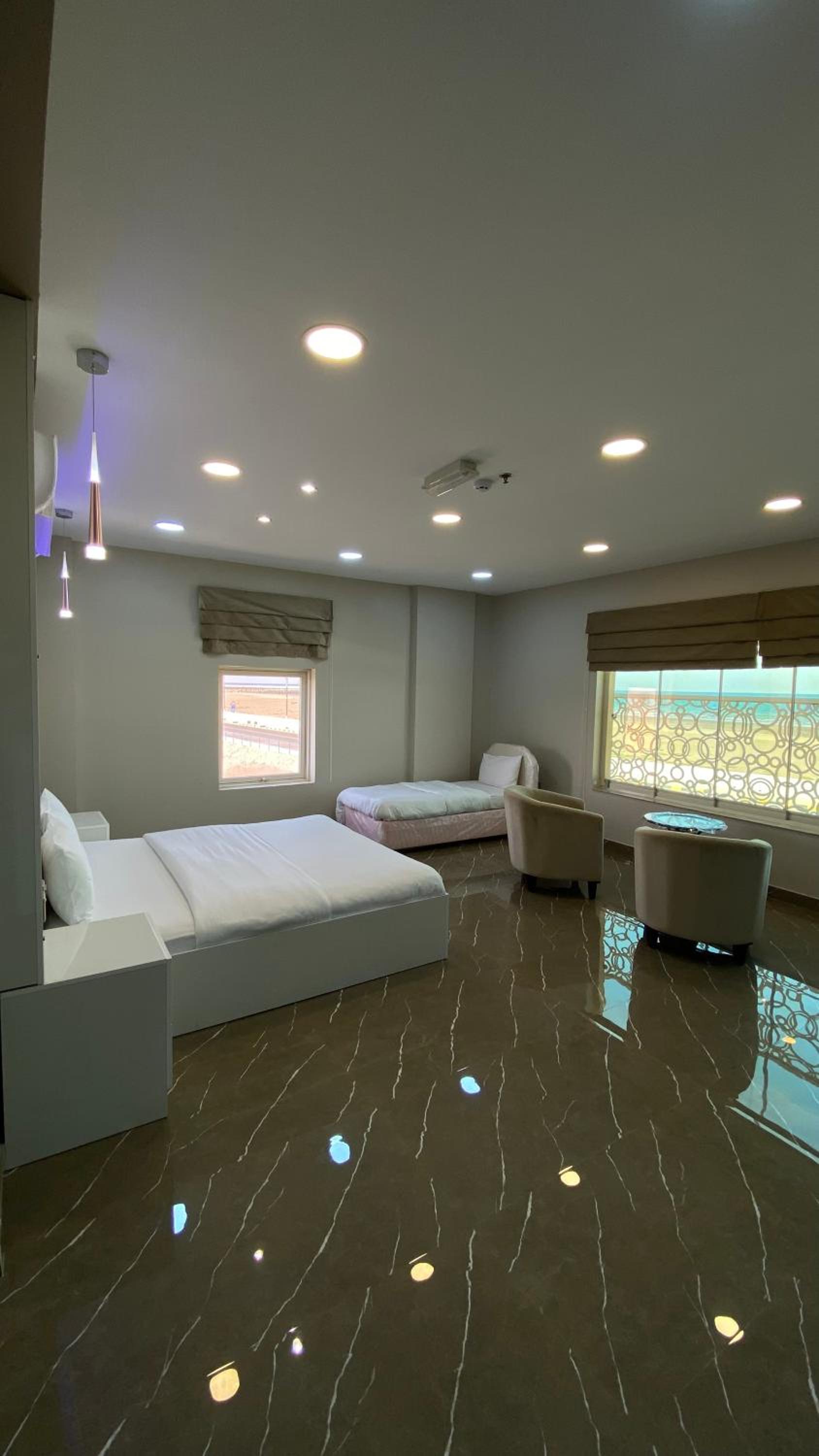 Deluxe Triple Room with Sea View