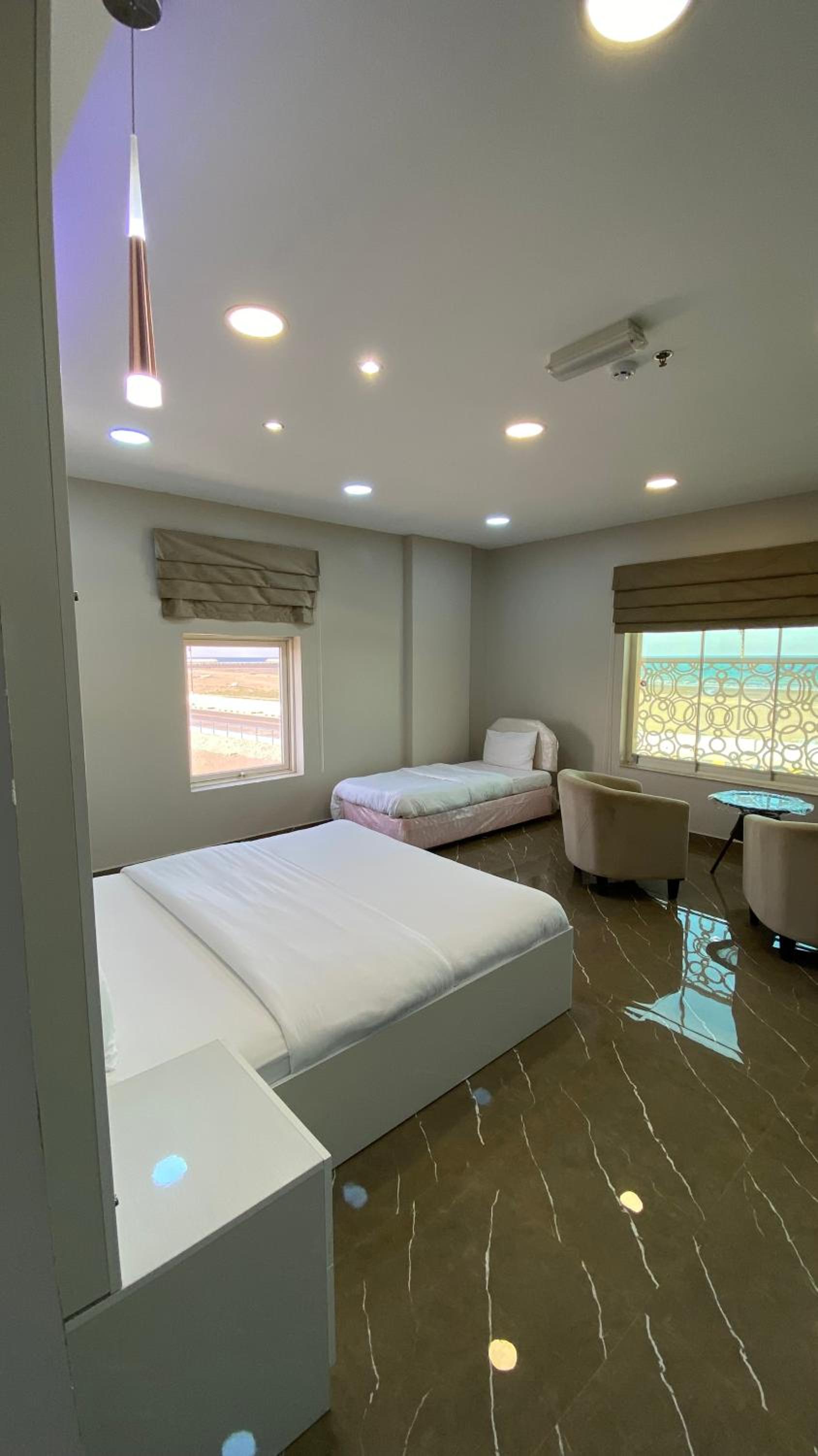 Deluxe Triple Room with Sea View photo 2