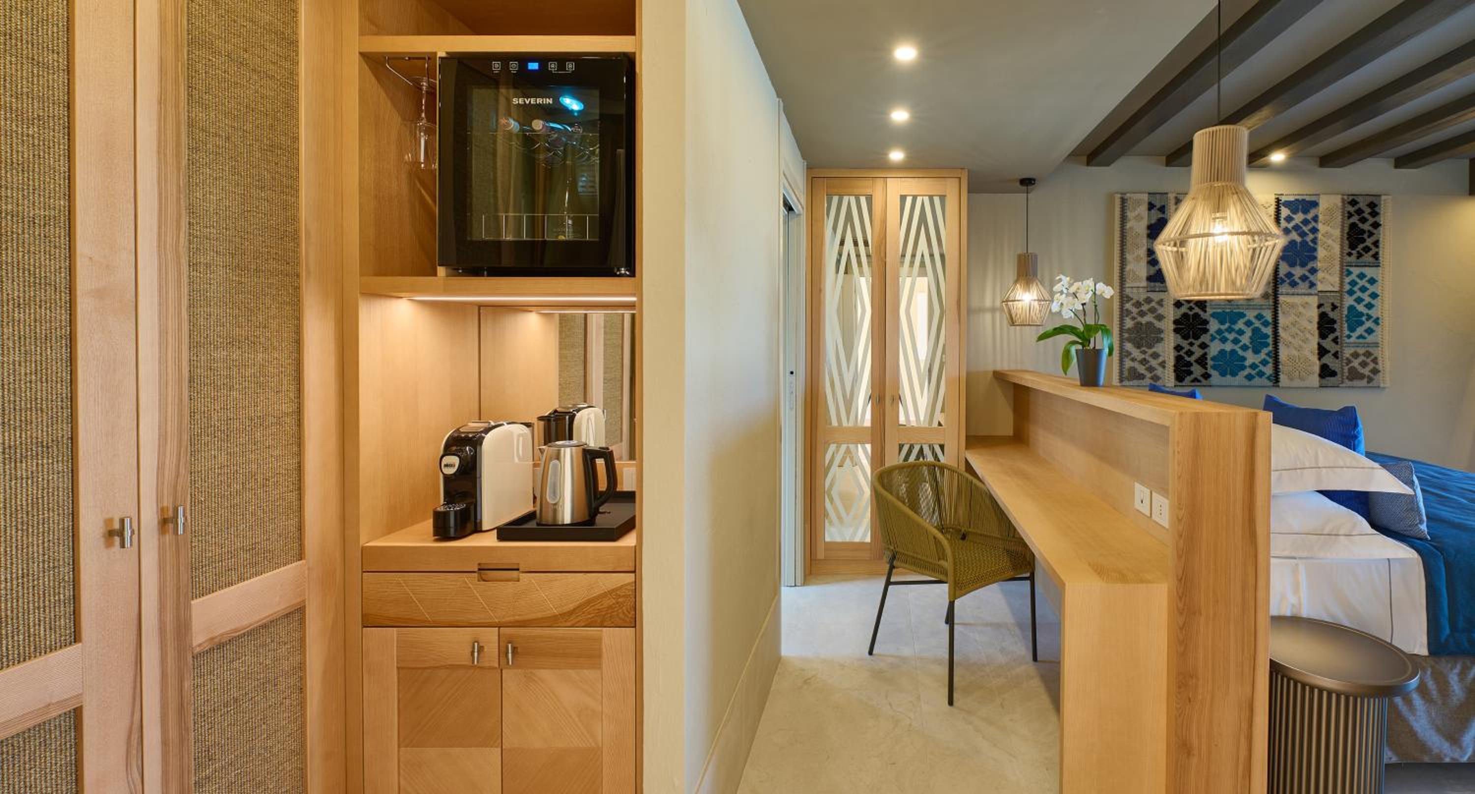 Junior Suite  with Terrace and Sea View photo 2