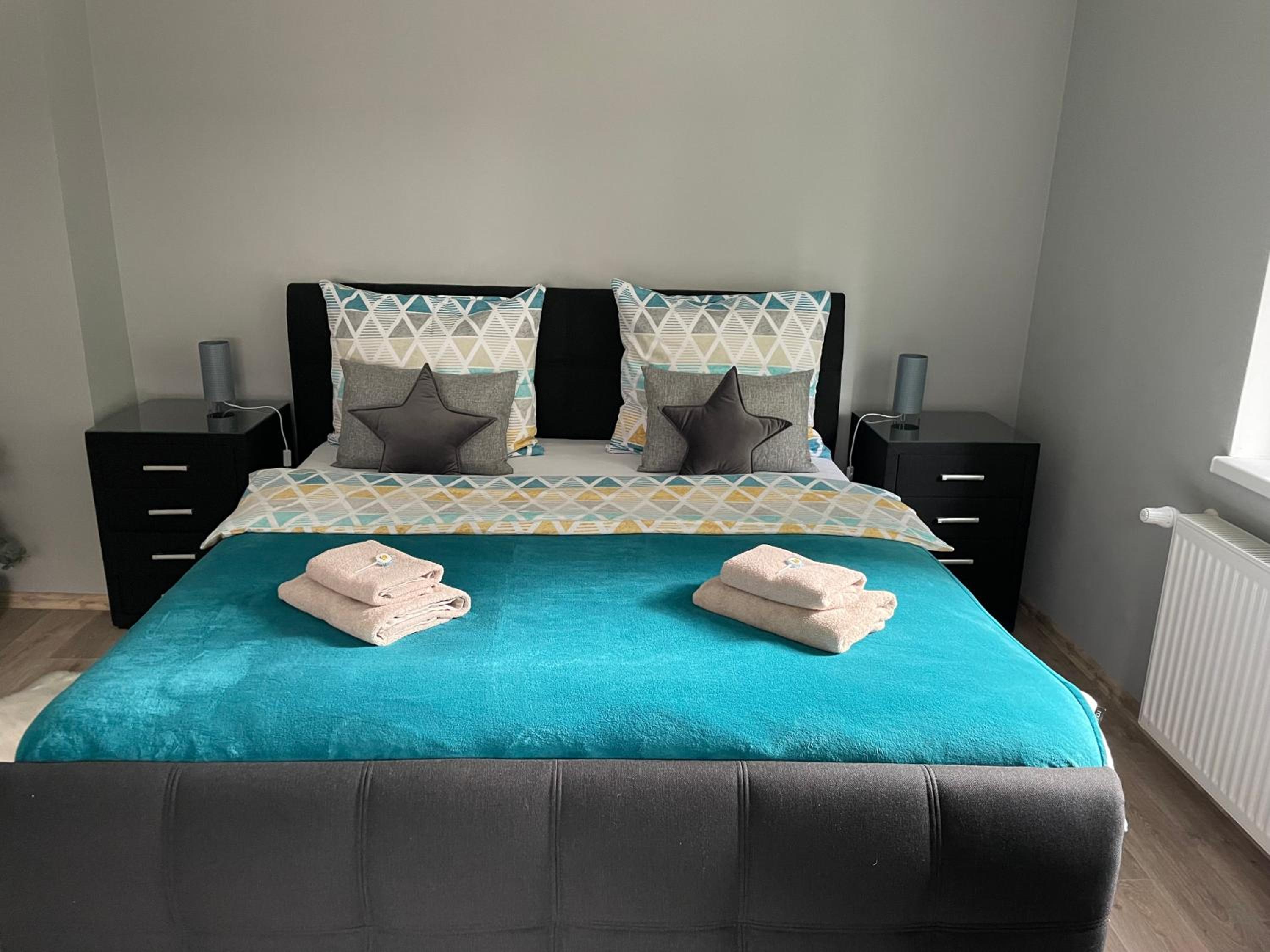 One-Bedroom Apartment photo 2